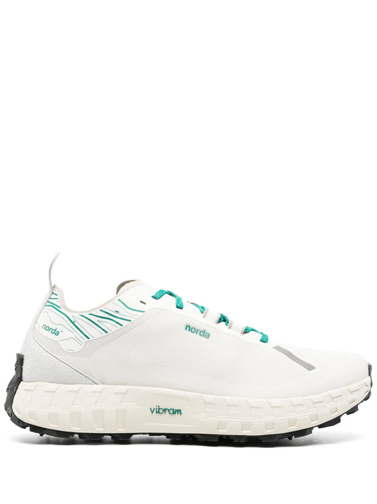 001 Retro low-top running sneakers