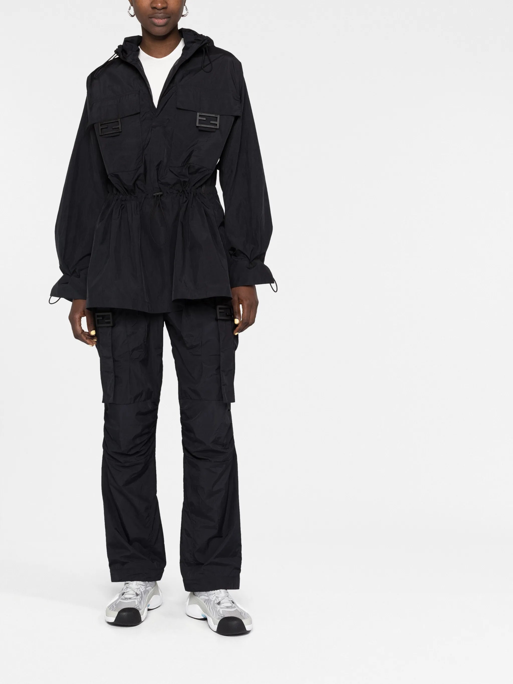 low-rise cargo sport trousers