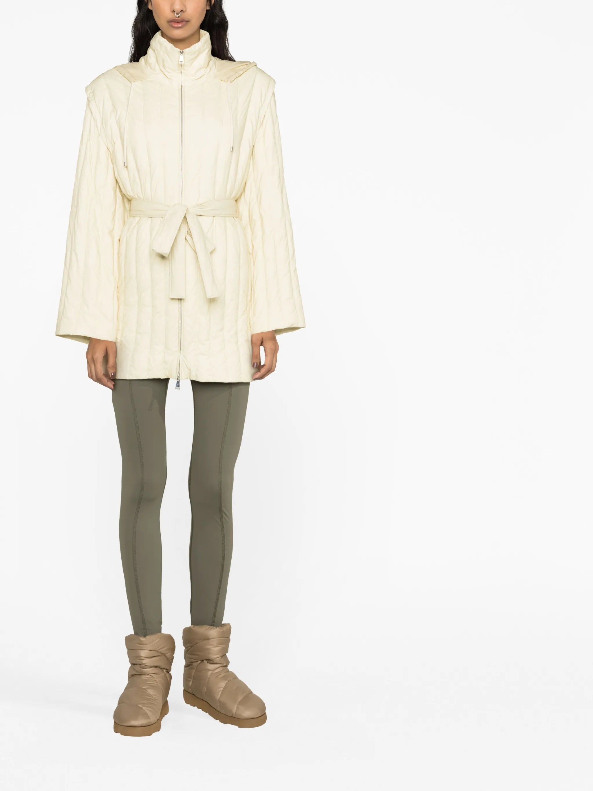 detachable-sleeve quilted jacket