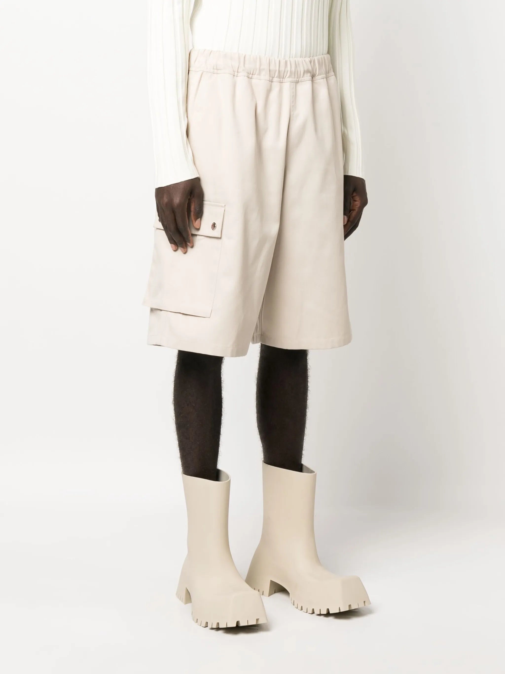 elasticated waistband bermuda shorts