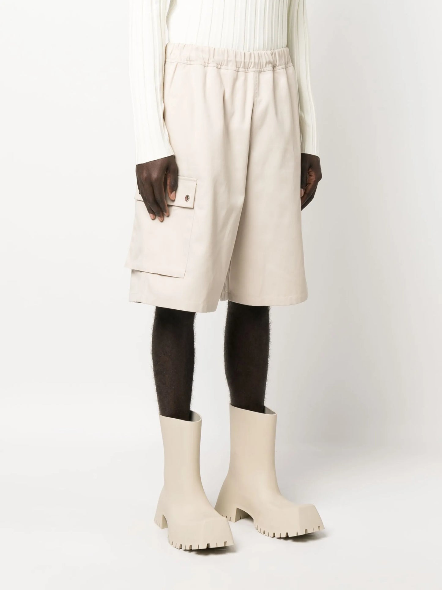 elasticated waistband bermuda shorts
