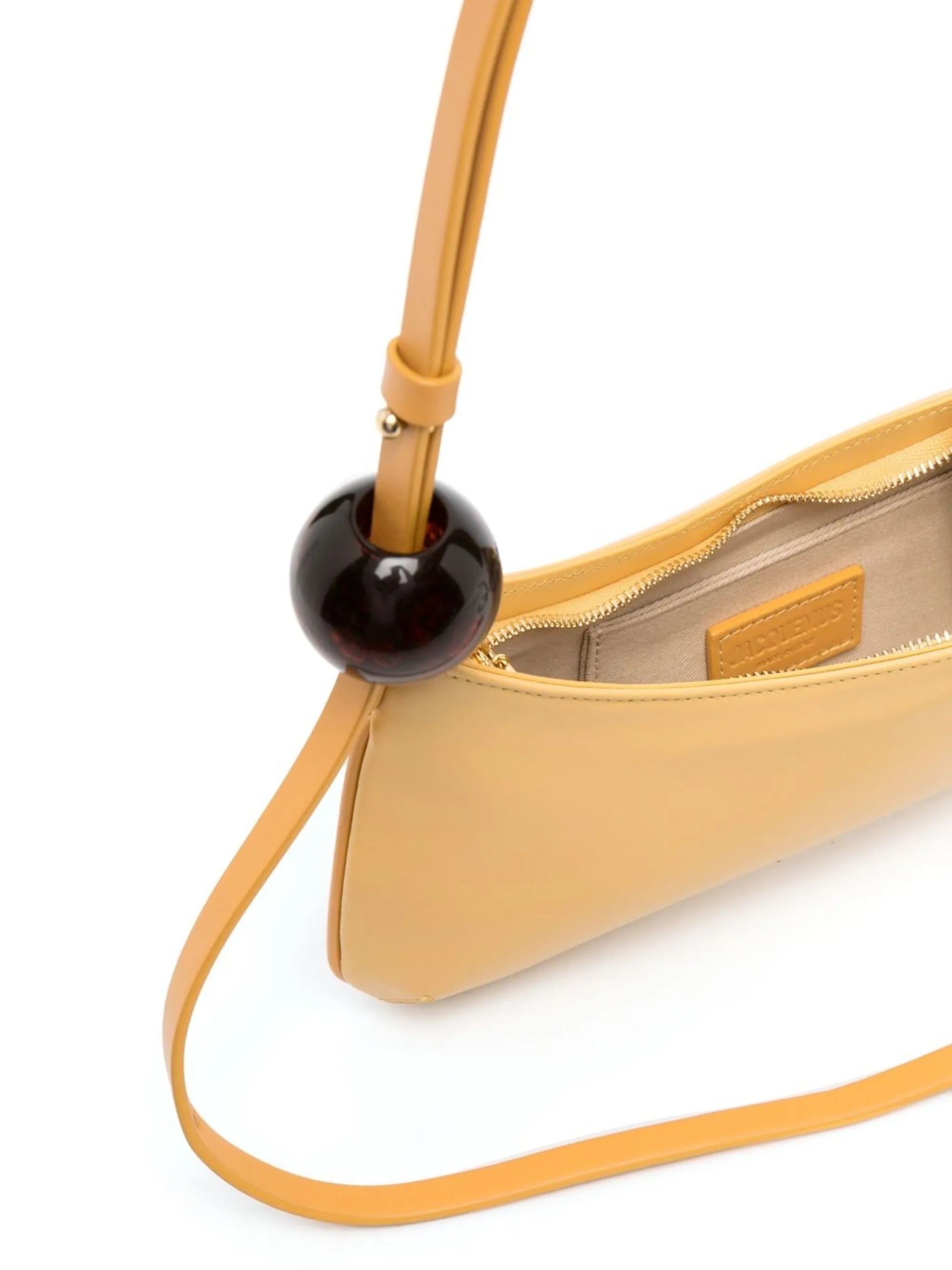 Le Bisou Perle shoulder bag