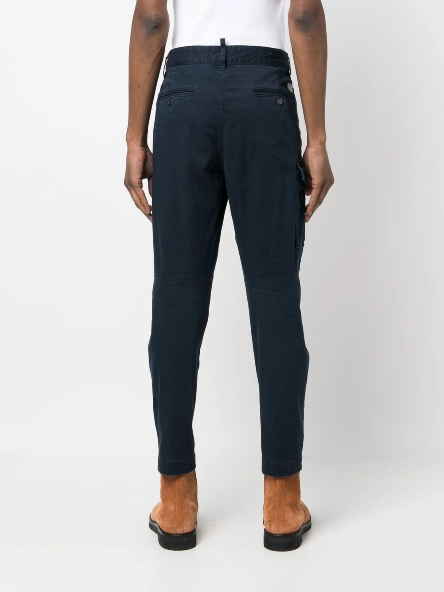 slim-cut cargo trousers