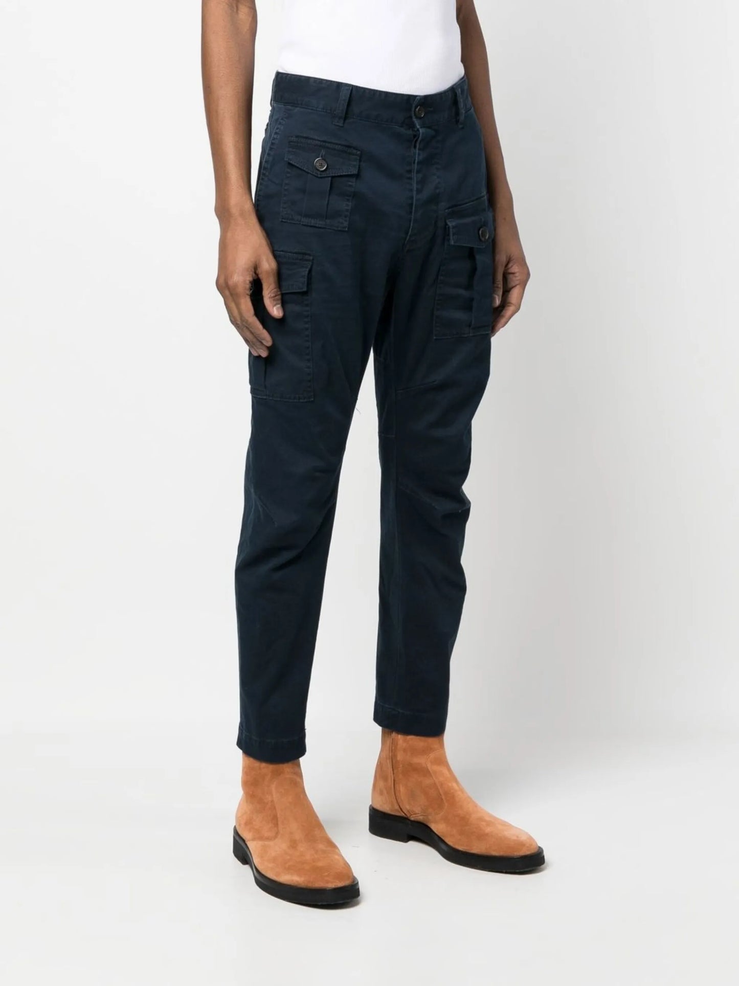 slim-cut cargo trousers
