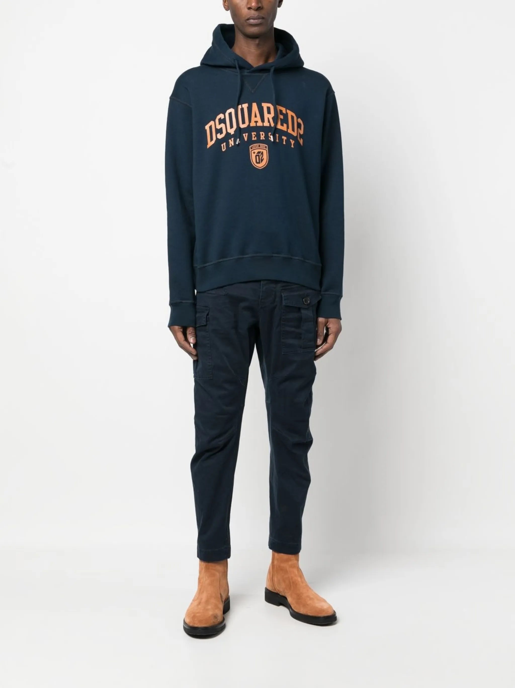 slim-cut cargo trousers