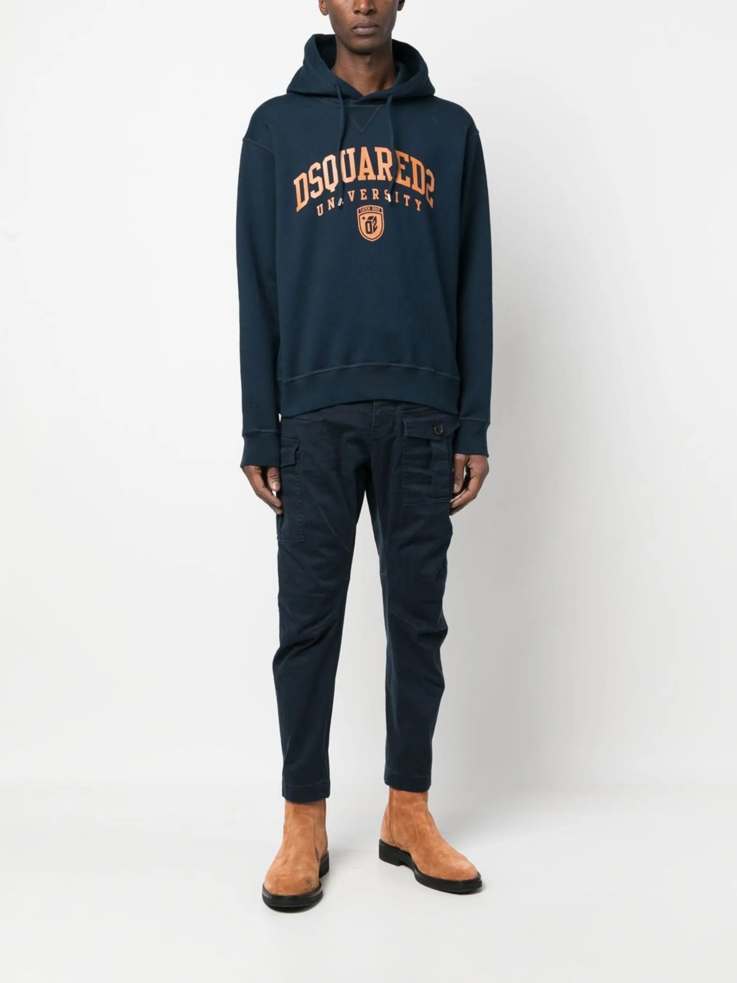 slim-cut cargo trousers