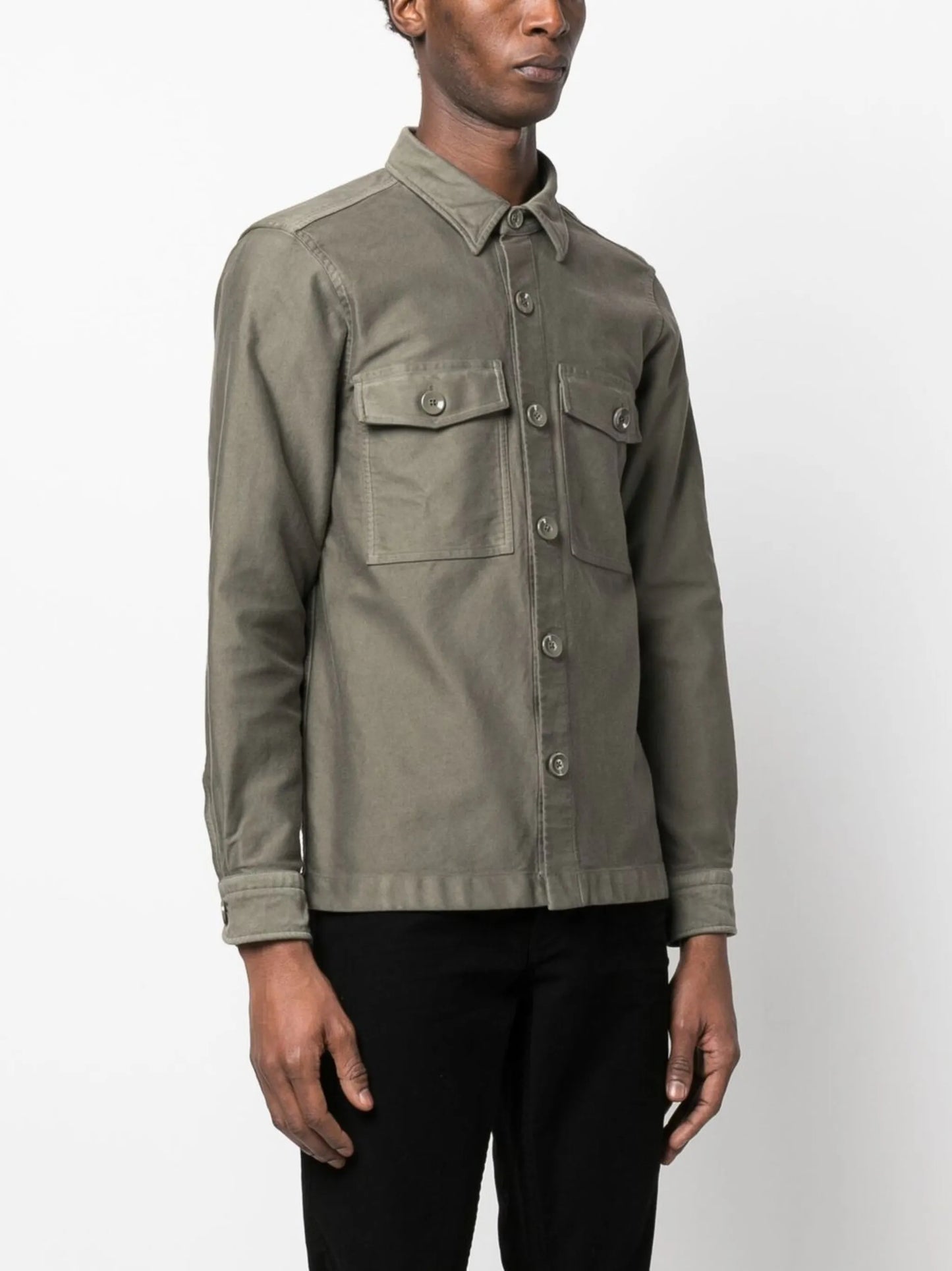 long-sleeve button-fastening shirt