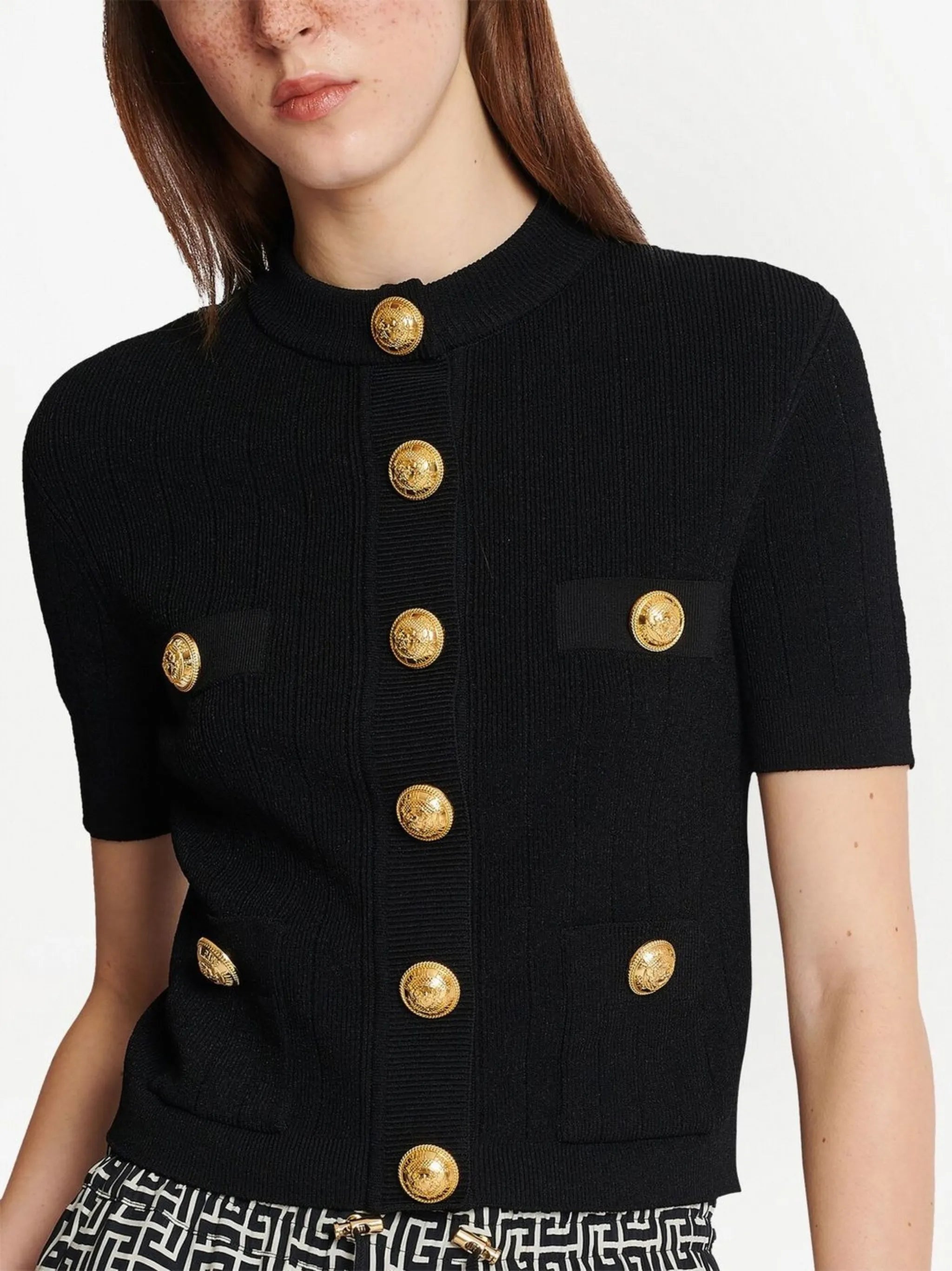 embossed-button short-sleeve cardigan
