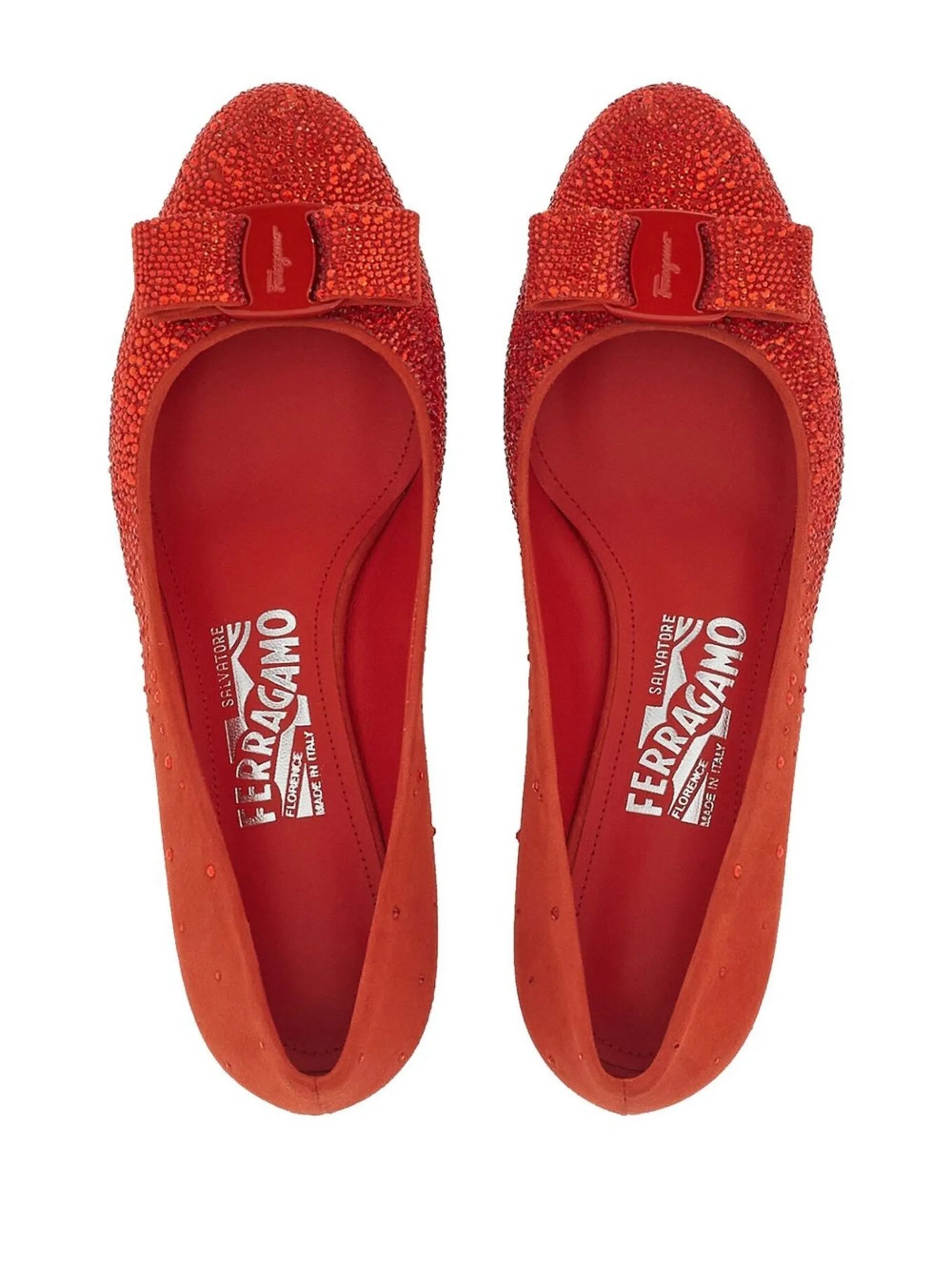 Vara-bow crystals pumps