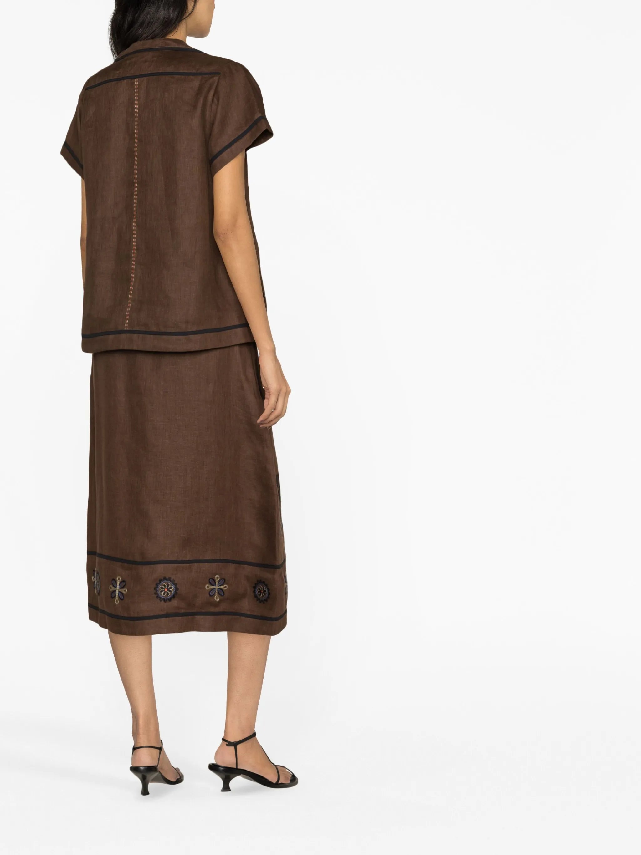 short-sleeve embroidered-design shirt
