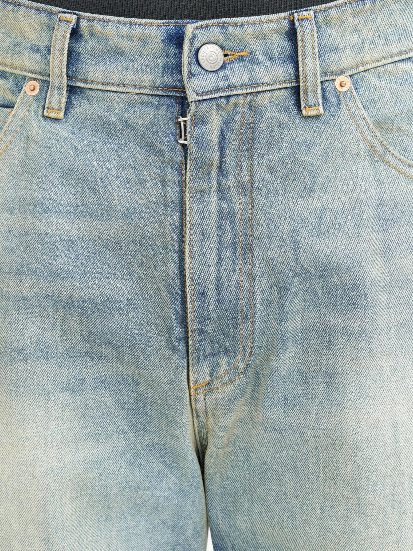 mid-rise wide-leg jeans
