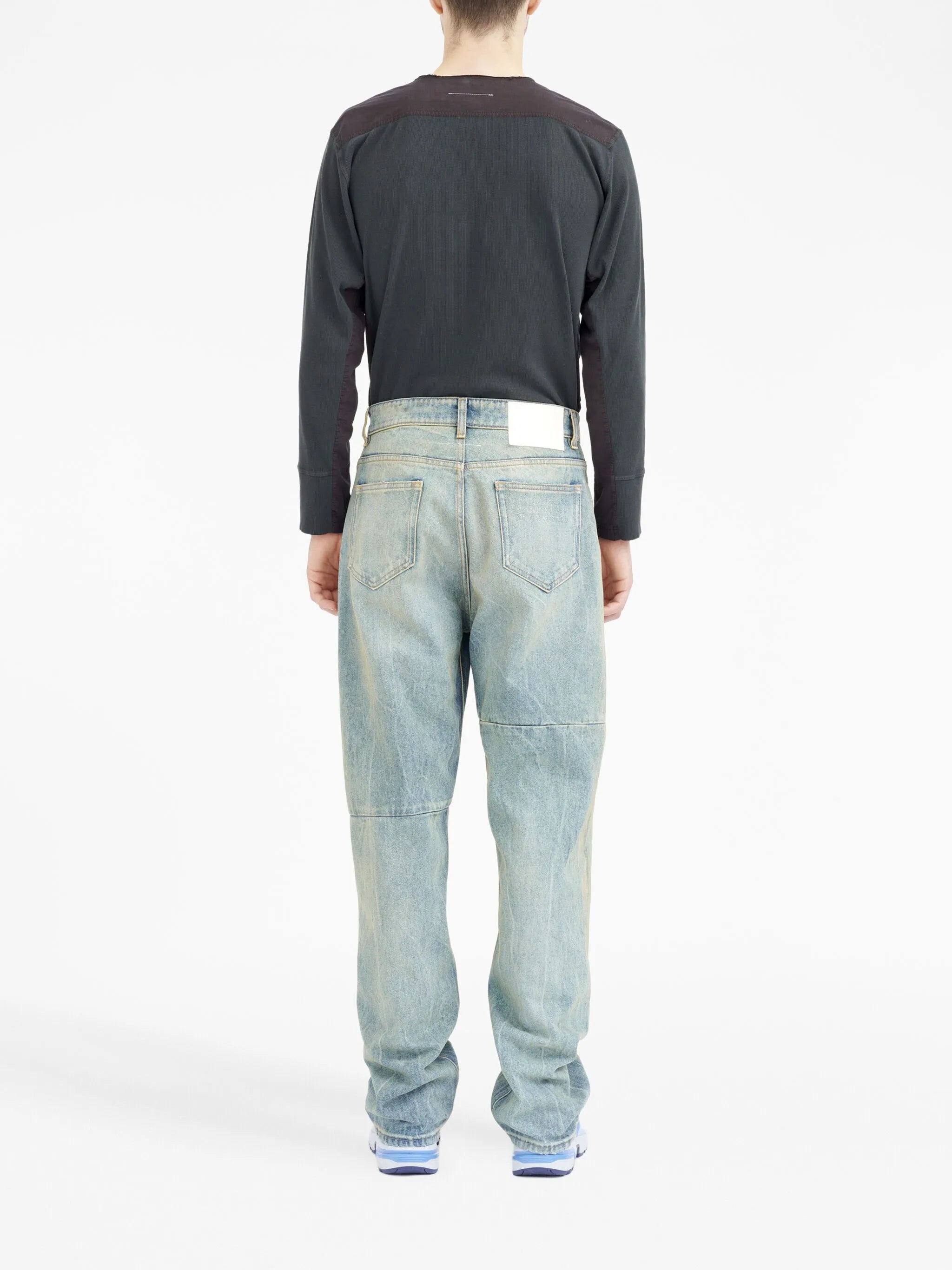 mid-rise wide-leg jeans