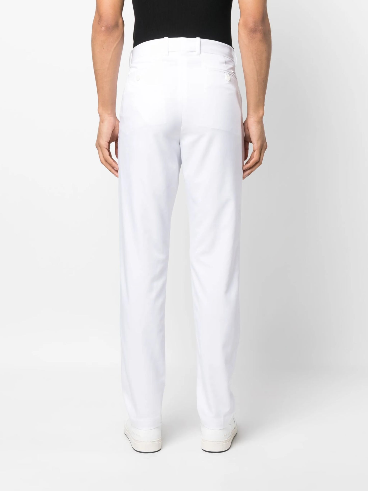 slim-fit tailored trousers