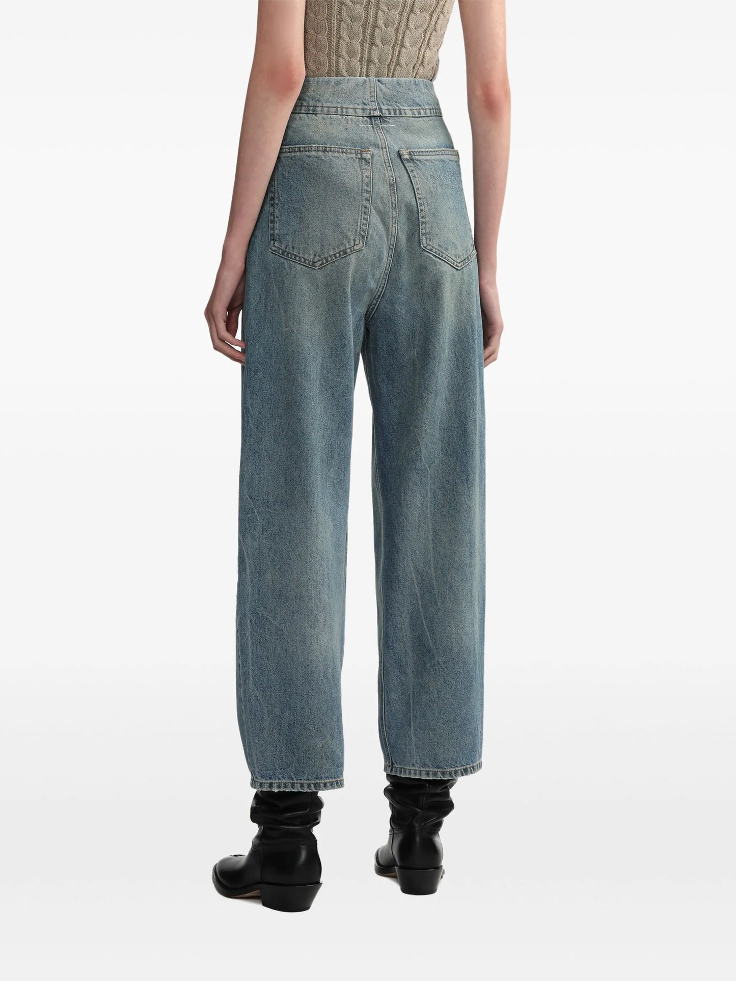 mid-rise tapered-leg jeans