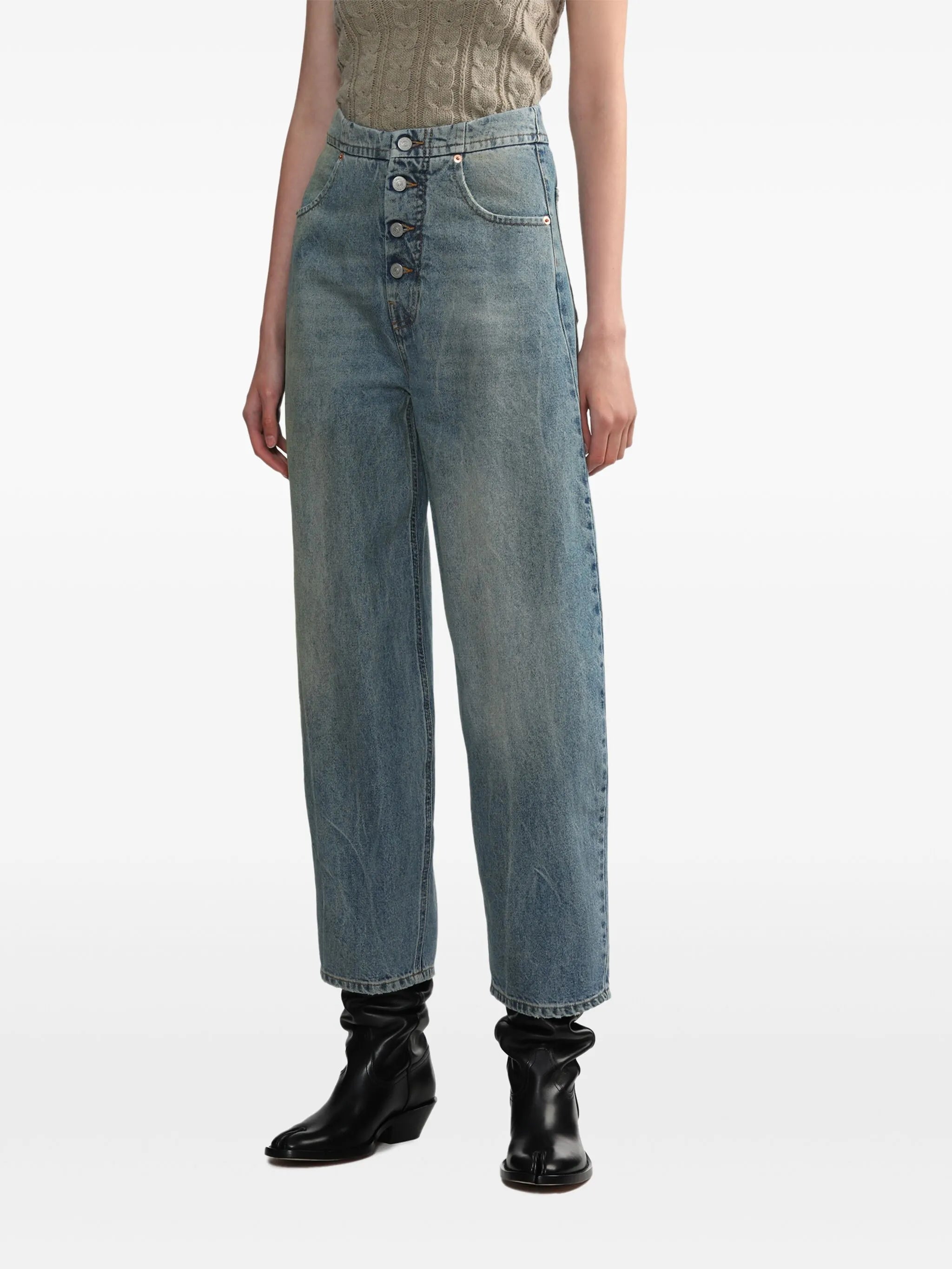 mid-rise tapered-leg jeans