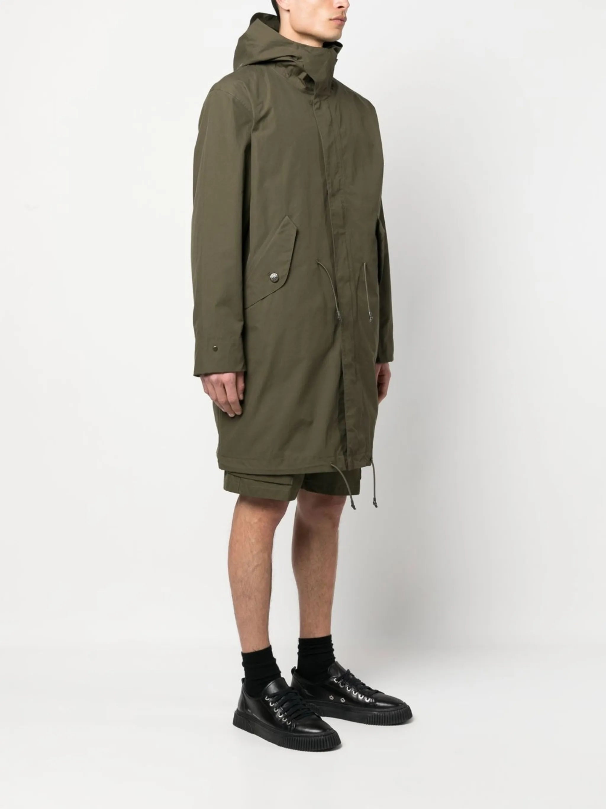 Compass-patch long-sleeved coat