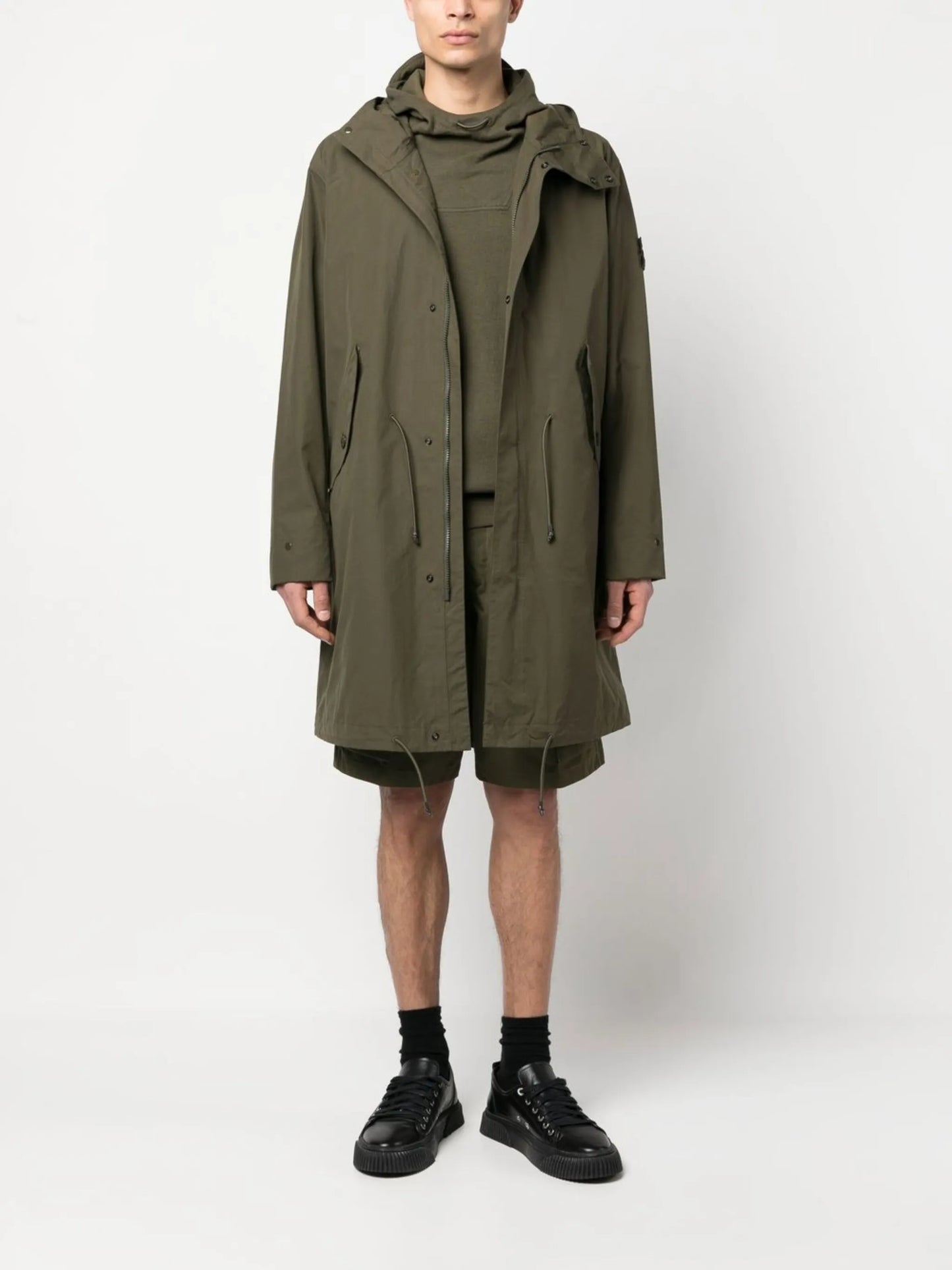 Compass-patch long-sleeved coat