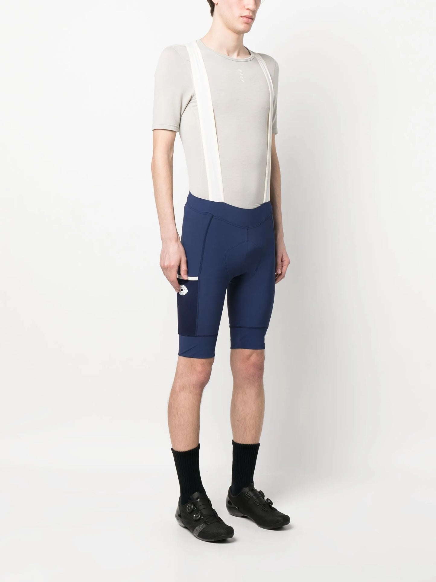 knee-length cycling shorts