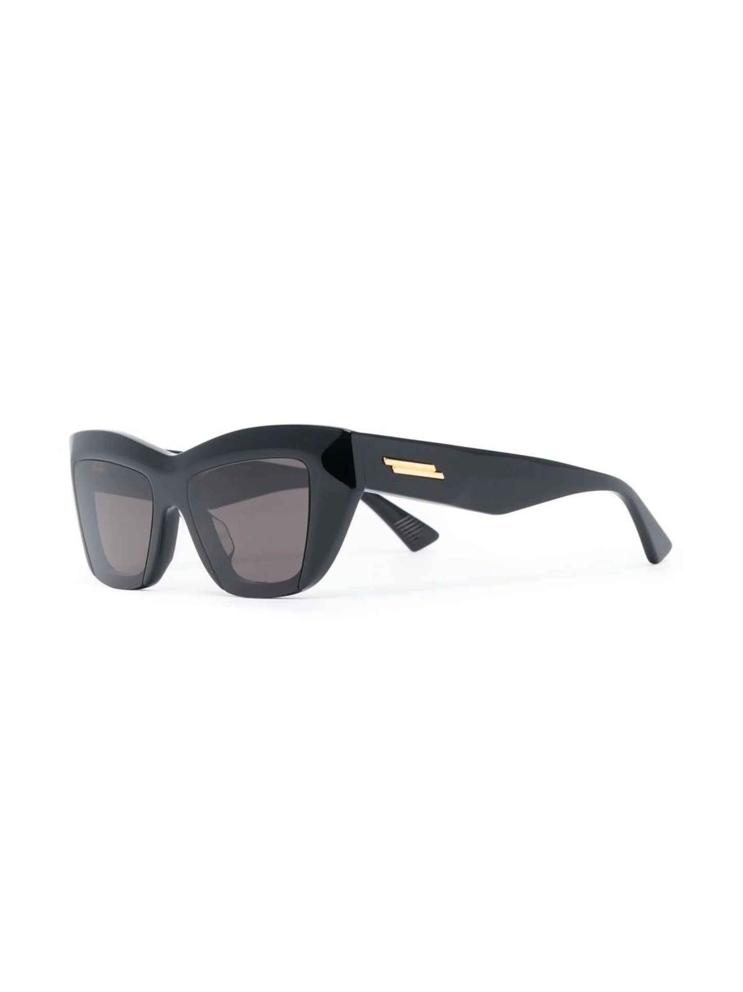 cat-eye sunglasses