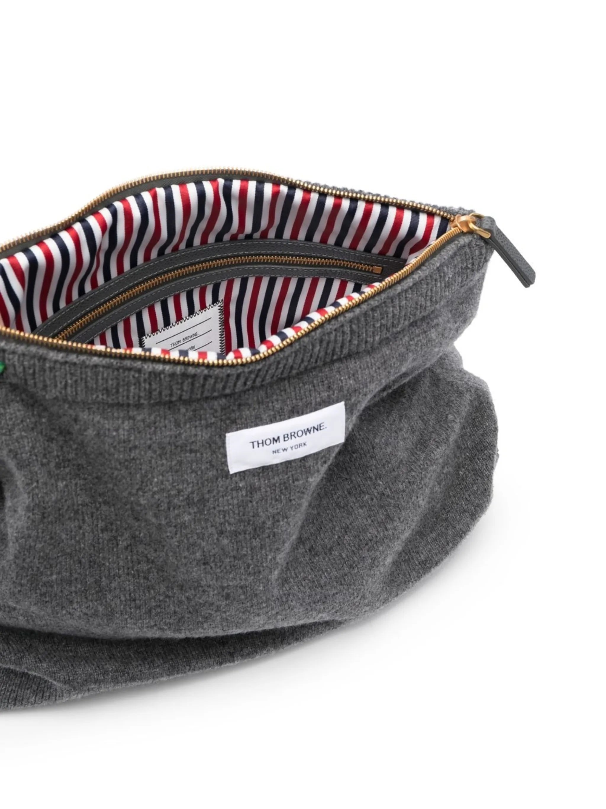zip-up messenger bag