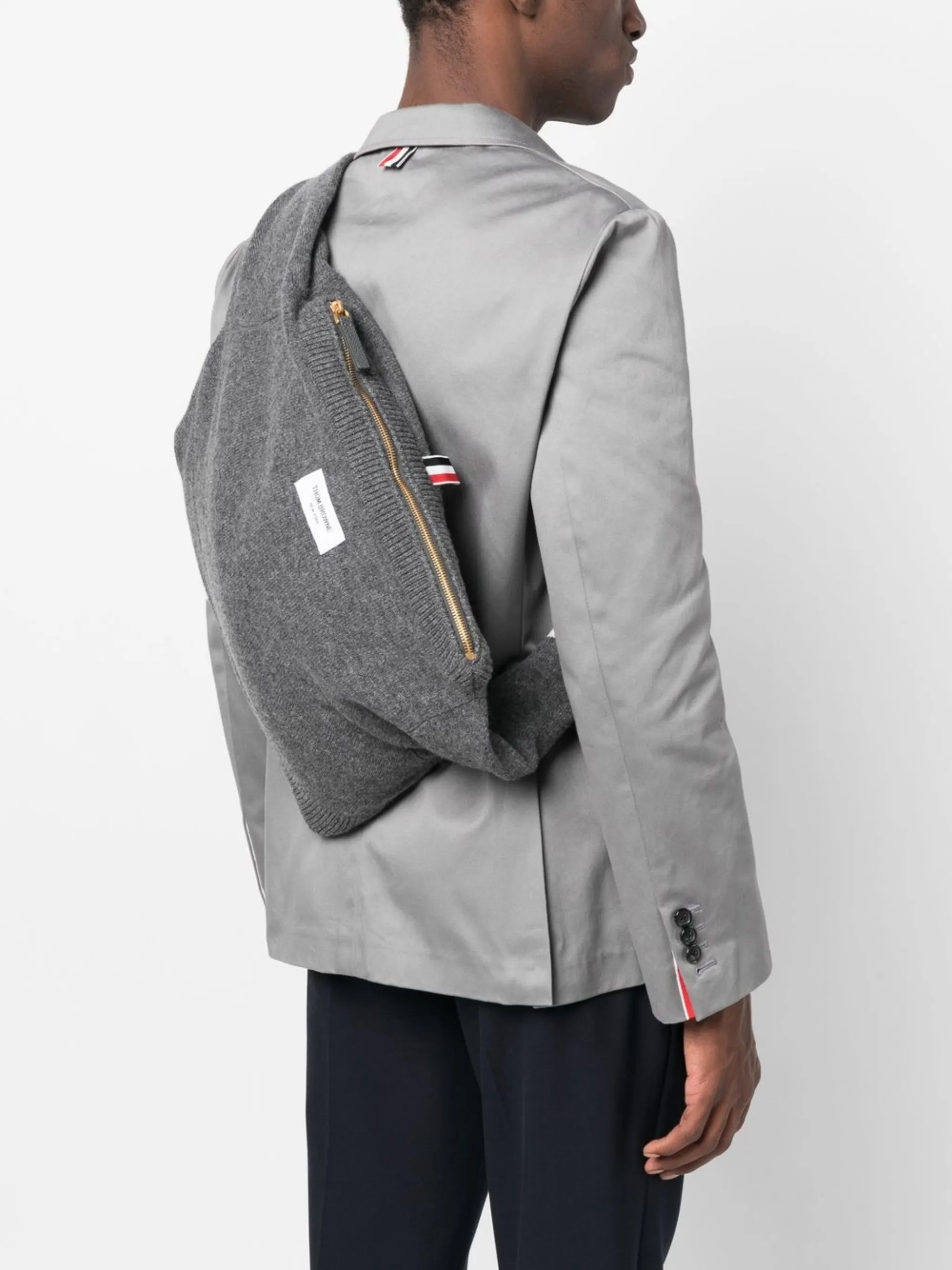 zip-up messenger bag