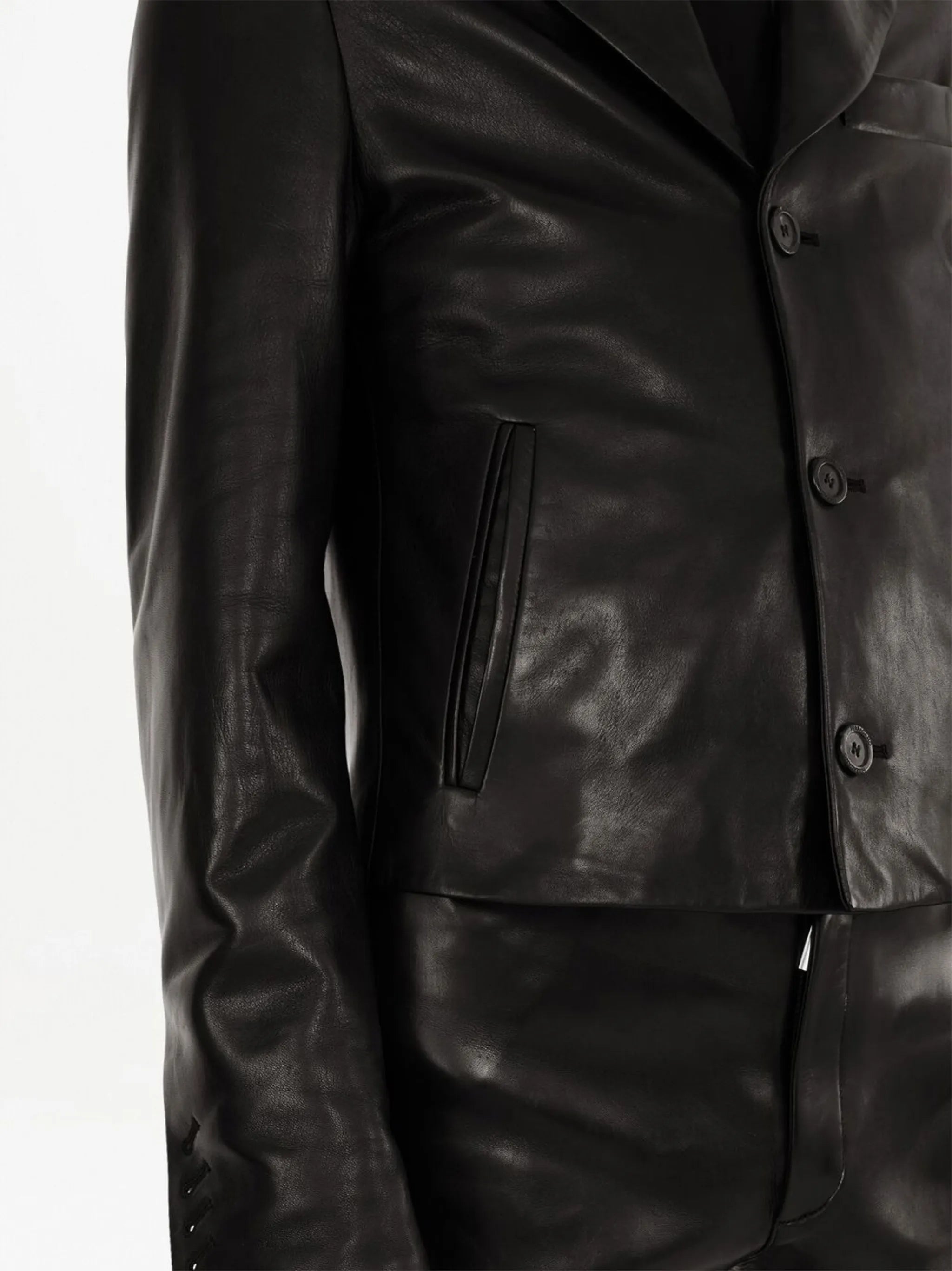 slim-cut single-breasted leather blazer