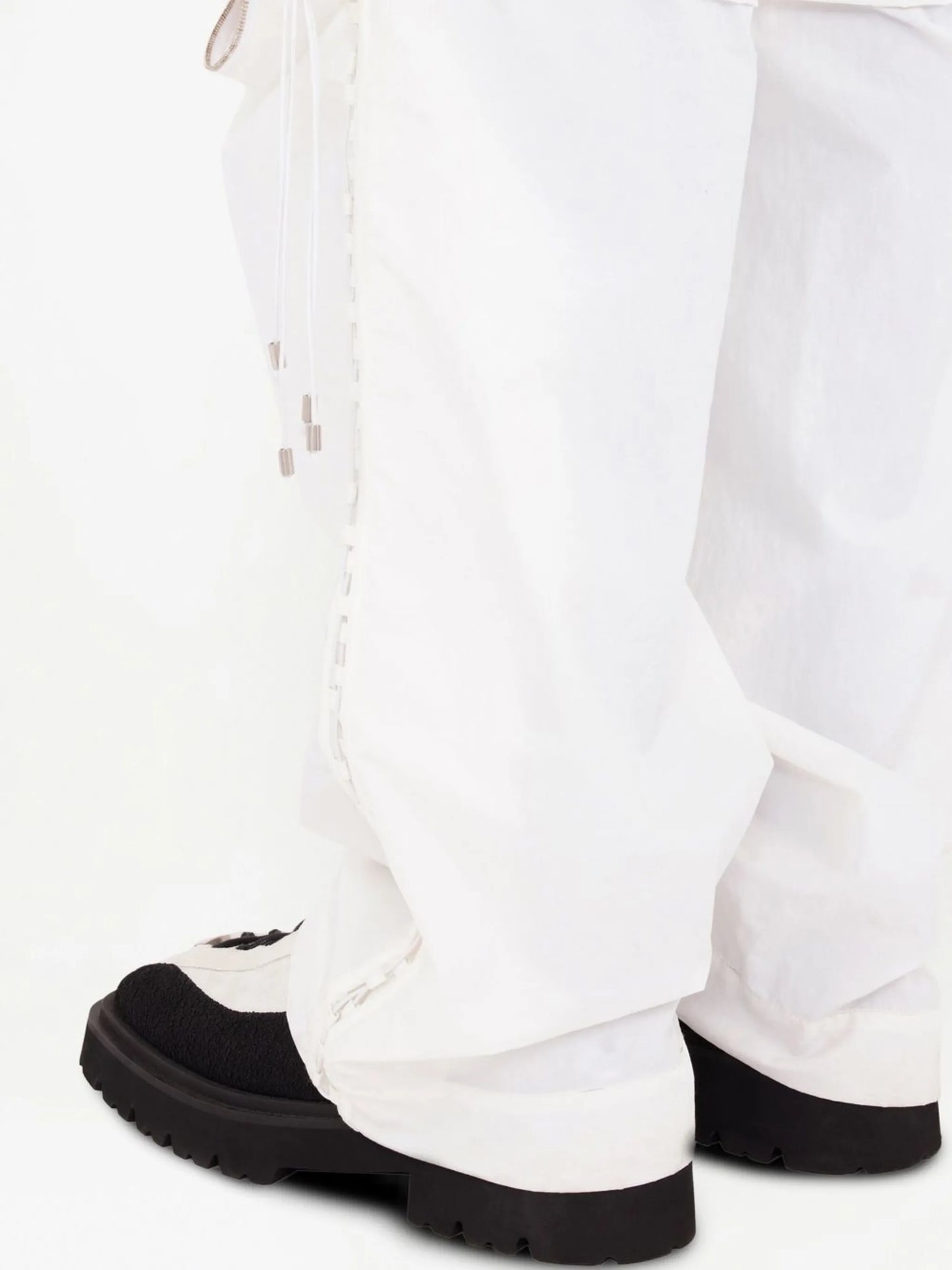 elasticated-waist cargo pants