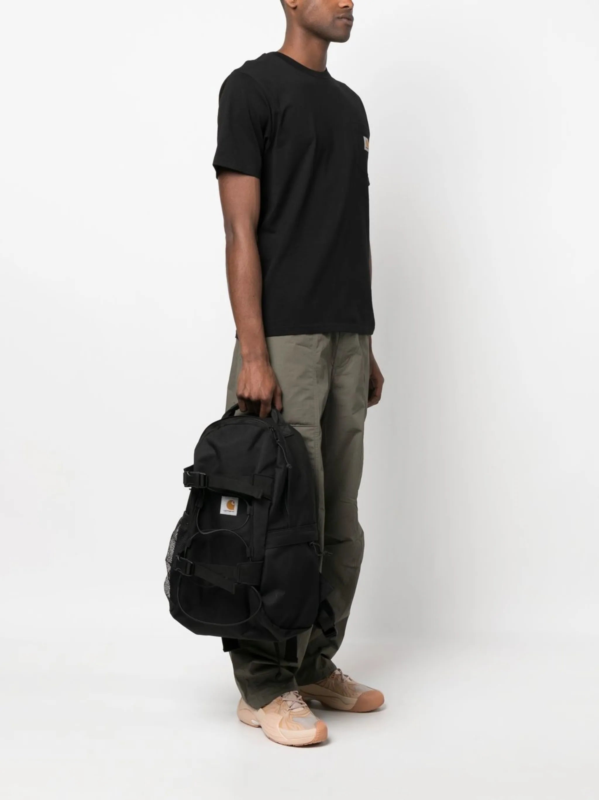 buckle-fastening canvas backpack