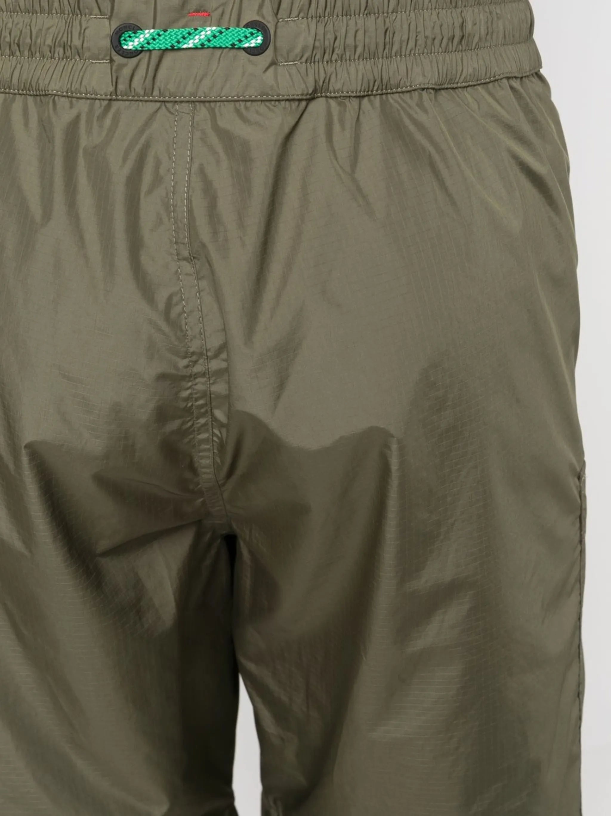 contrast-trim straight-leg trousers
