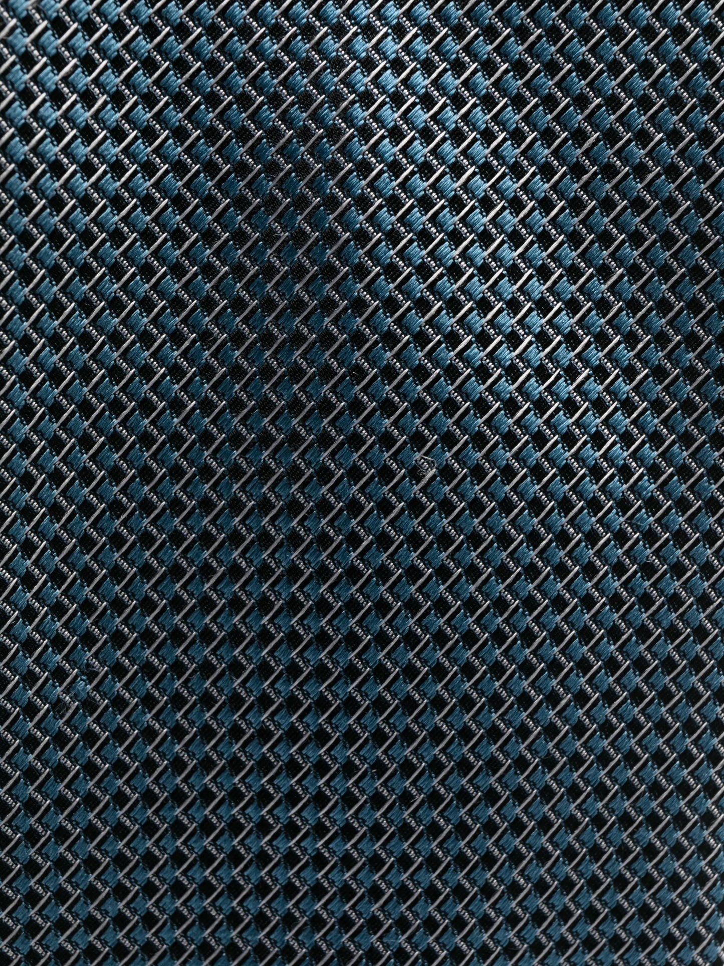 check-pattern silk tie