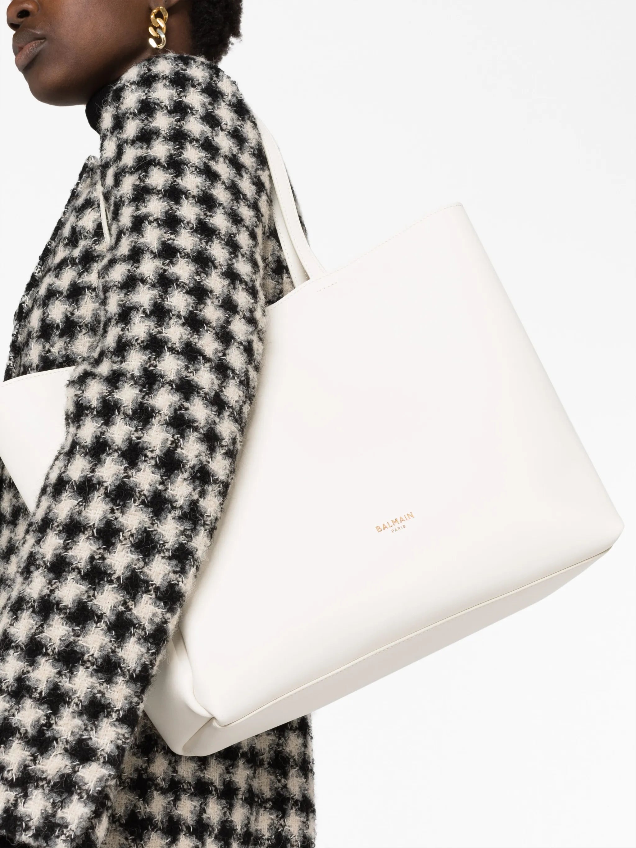 Emblème leather tote bag