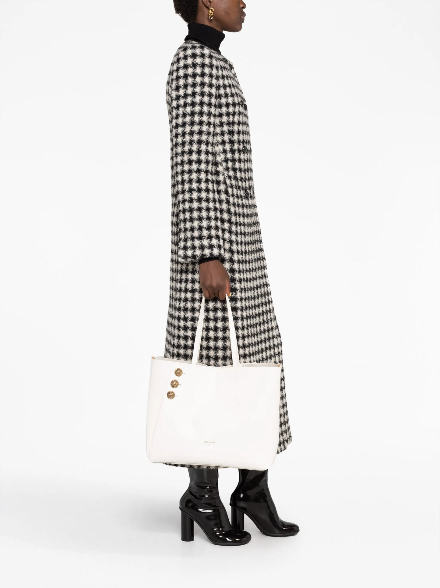 Emblème leather tote bag