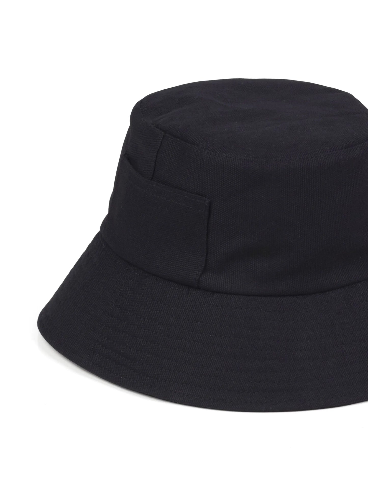 wide-brim bucket hat
