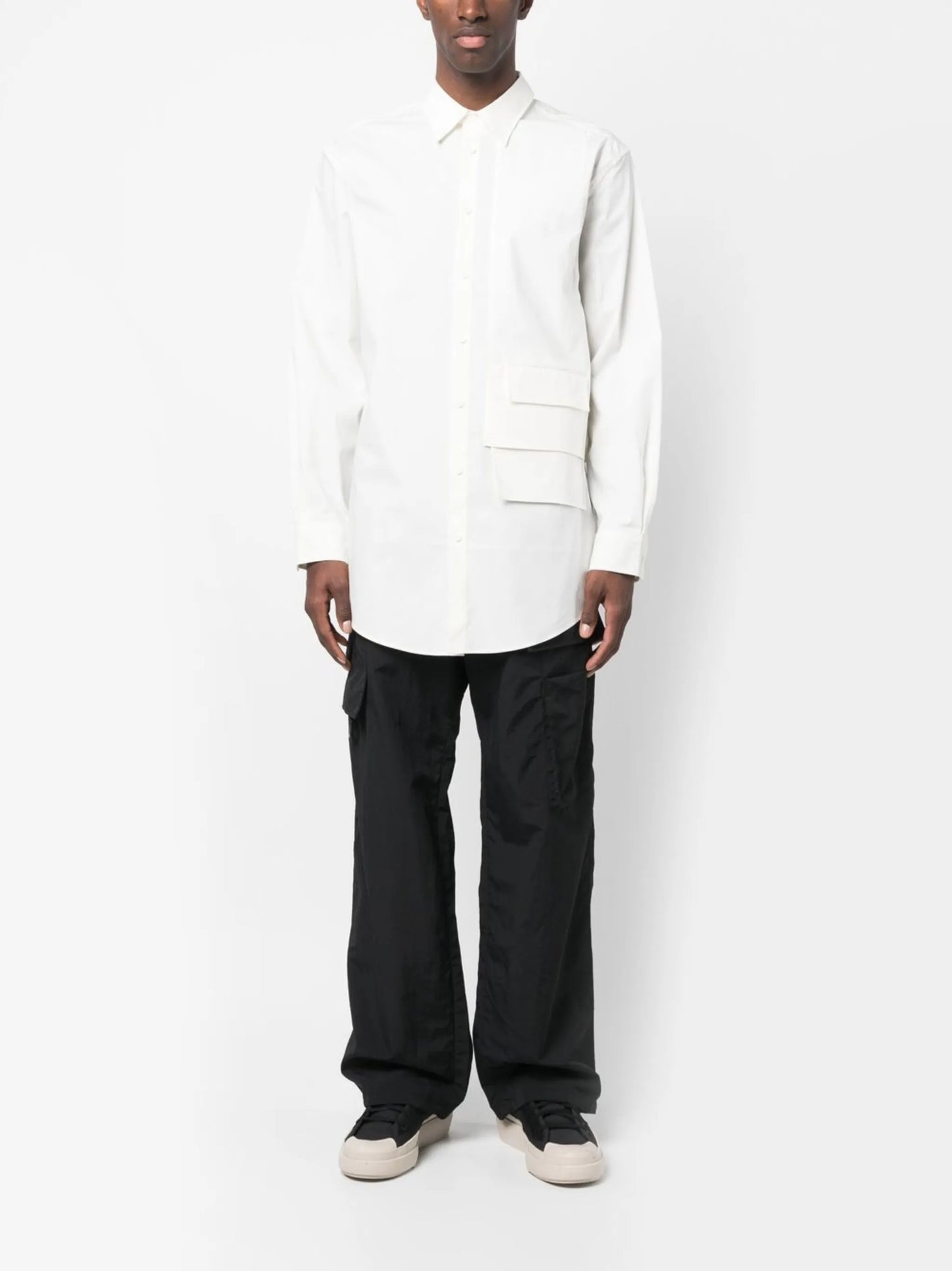 loose-fit cotton pants