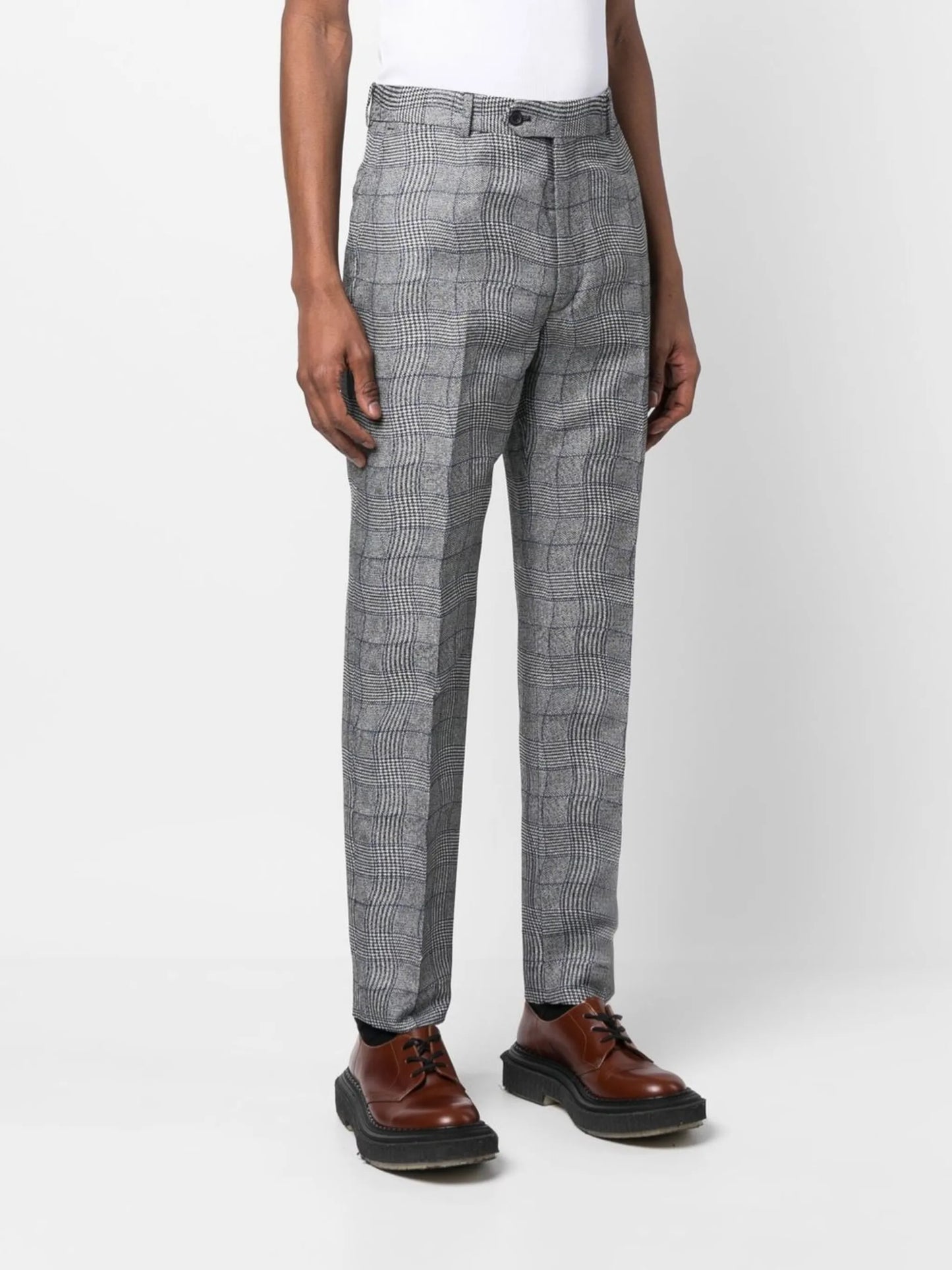 wavy checkered pattern trousers