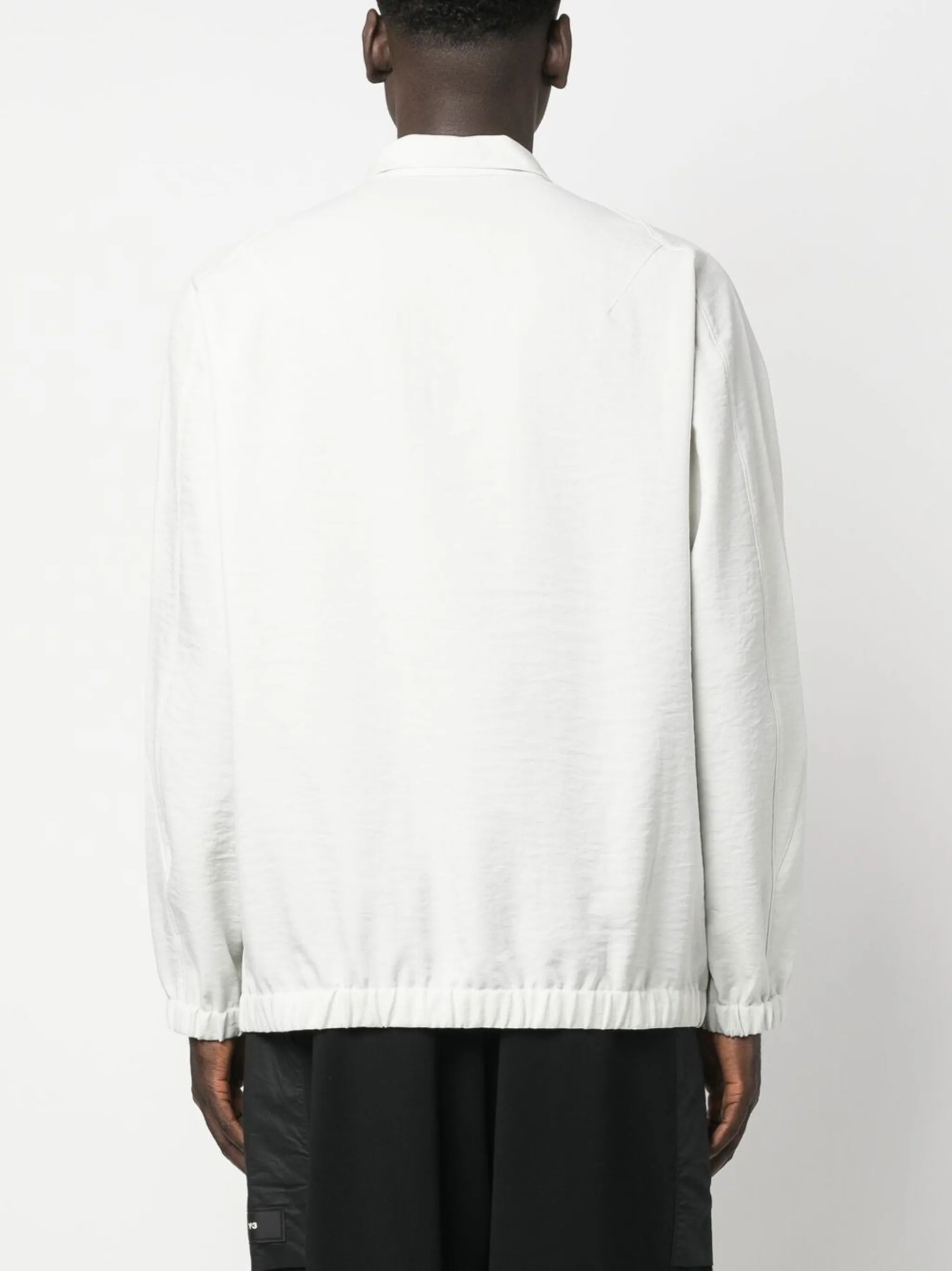 concealed front-fastening jacket