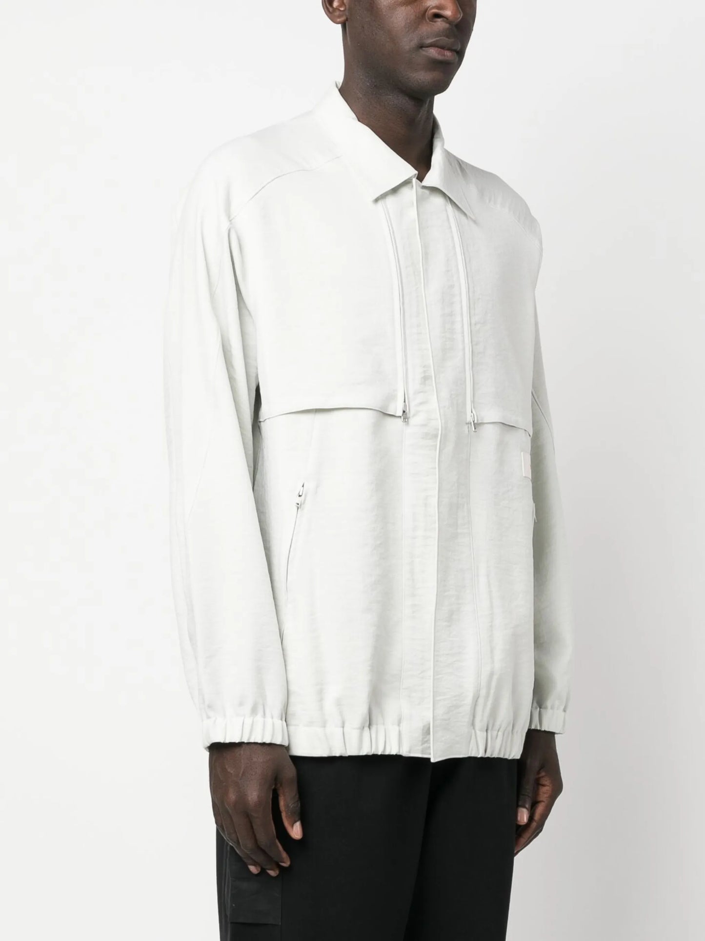 concealed front-fastening jacket