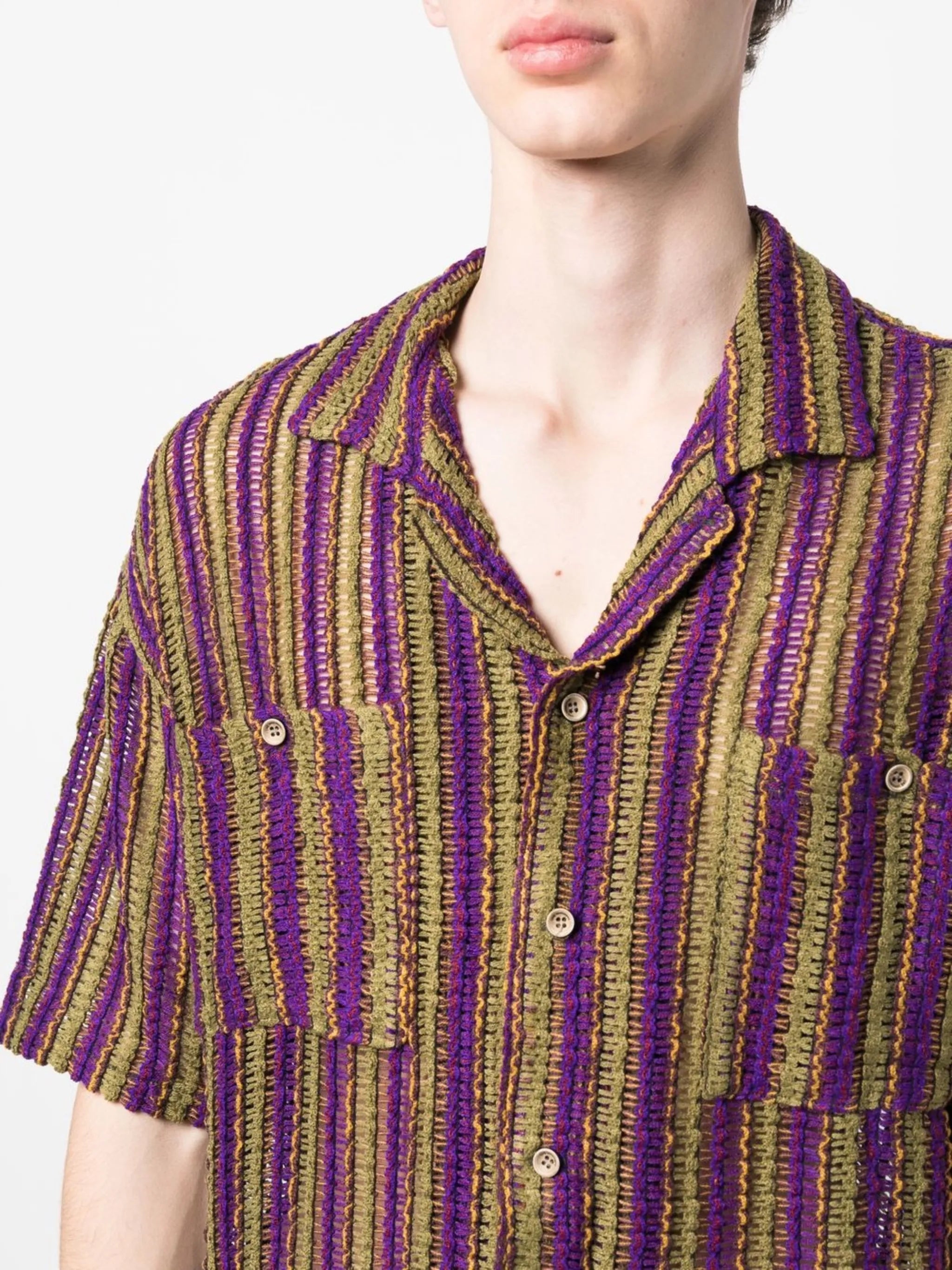 short-sleeve knitted shirt