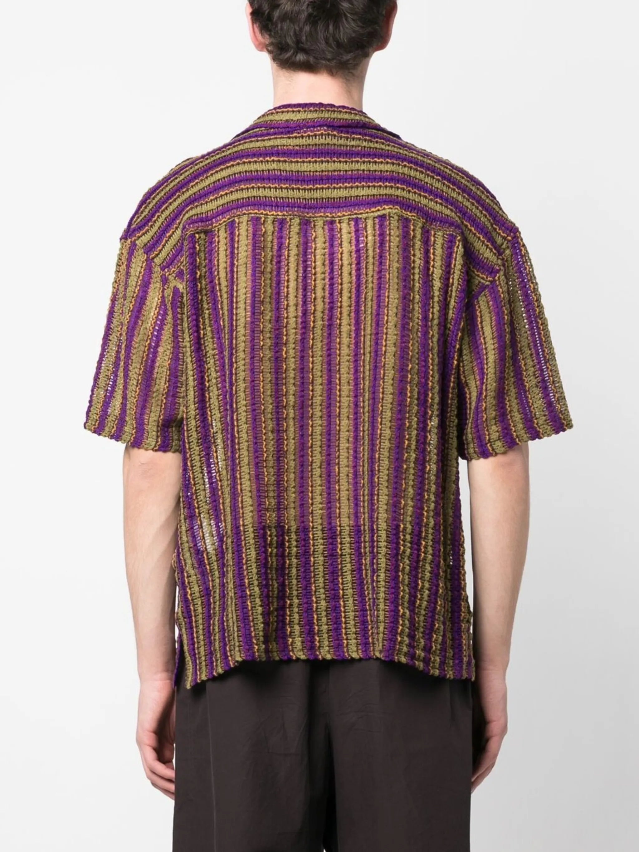 short-sleeve knitted shirt
