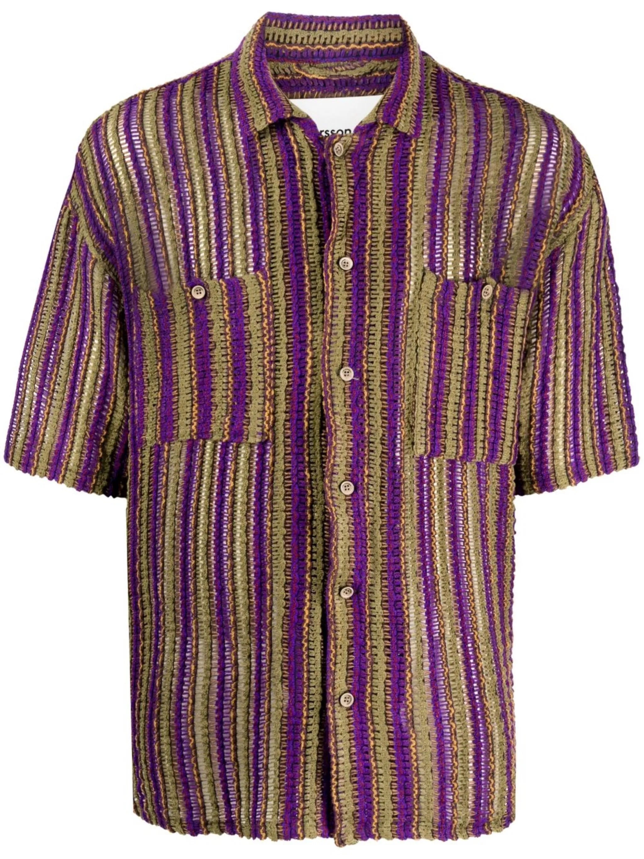 short-sleeve knitted shirt
