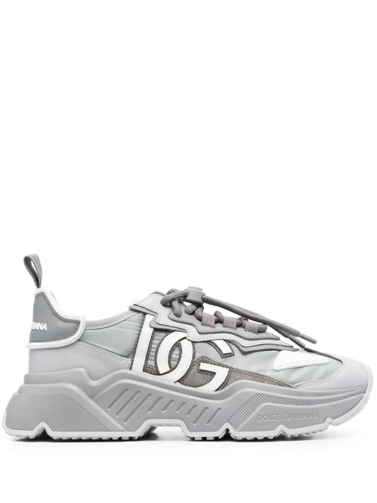 Airmaster embroidered-logo sneakers