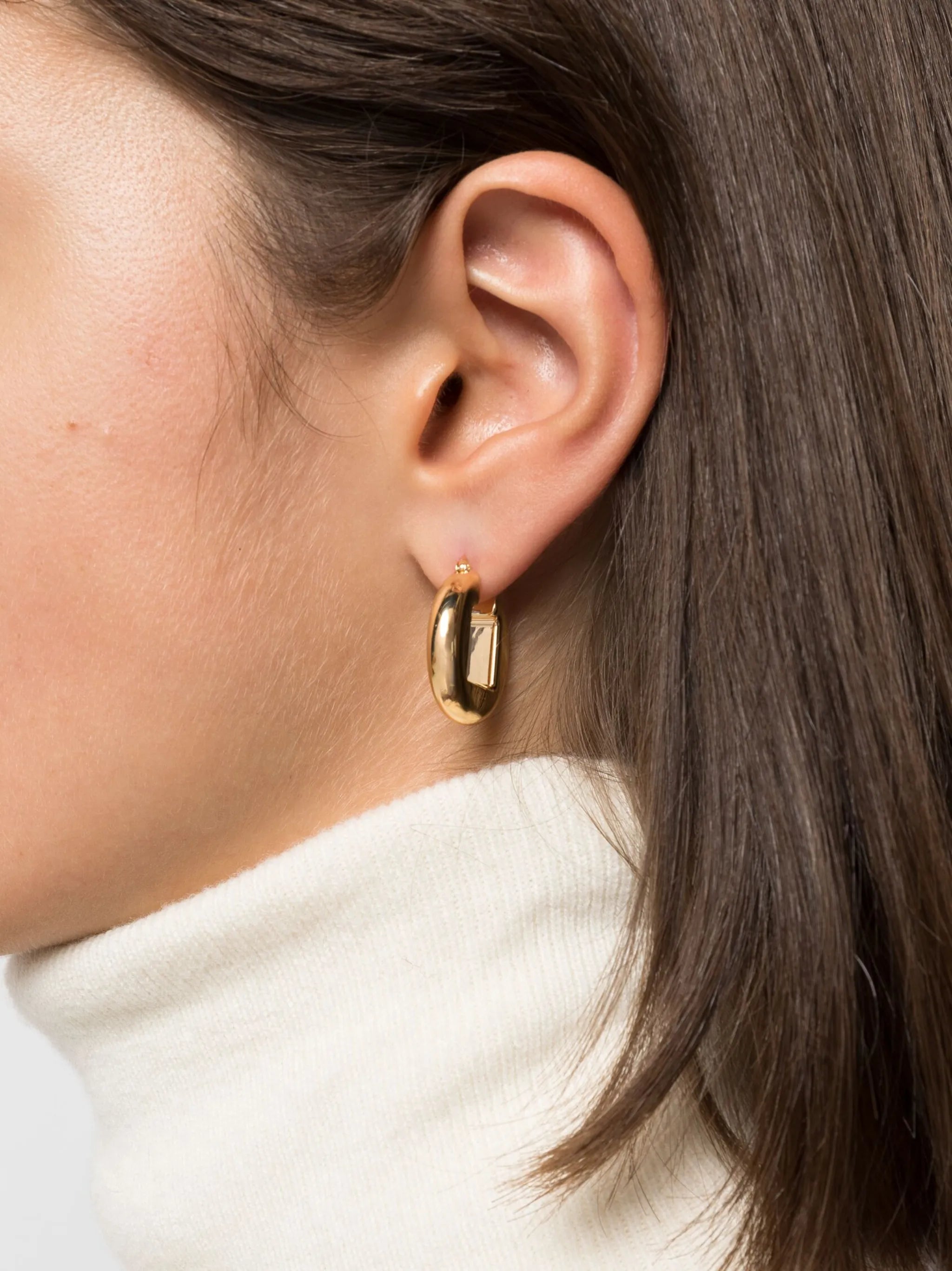 Les Boucles Rond Carre earrings