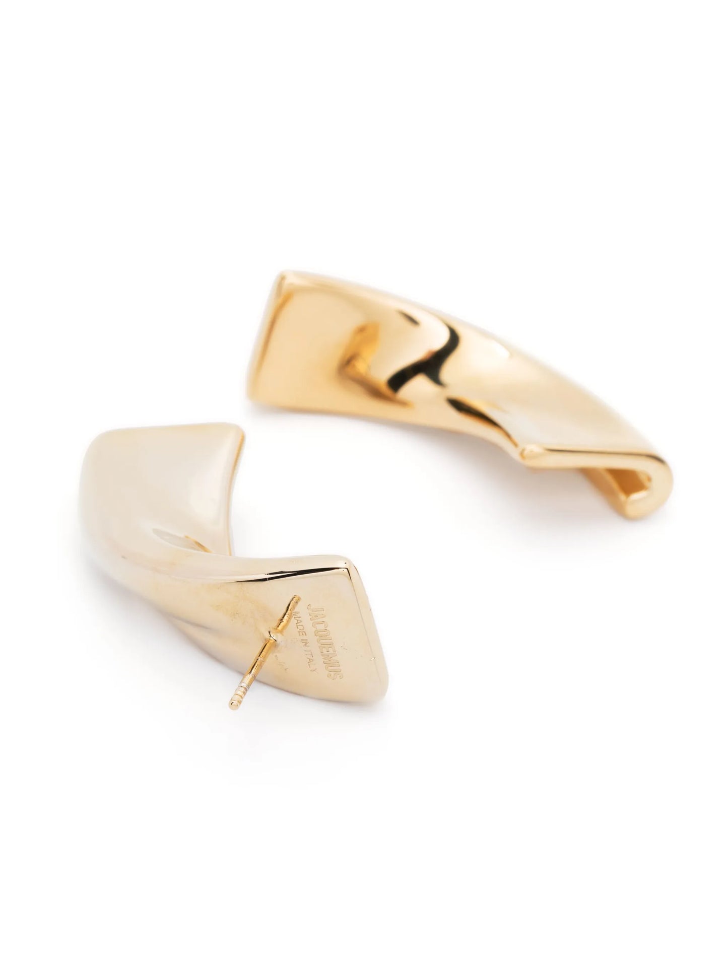 Les Boucles J earrings