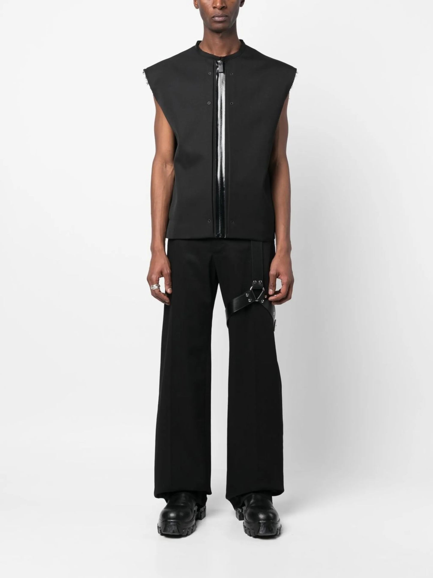 zip-up gilet