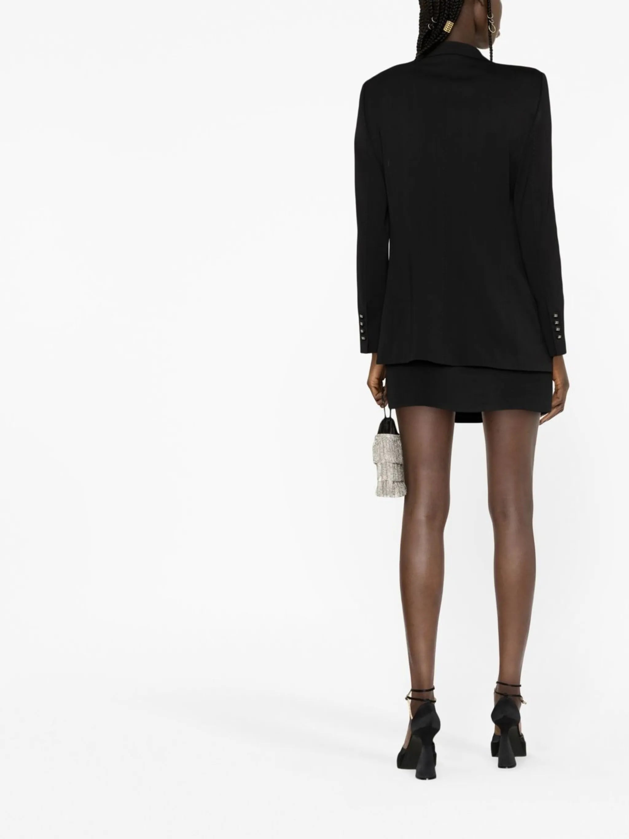 single-breasted button-fastening blazer