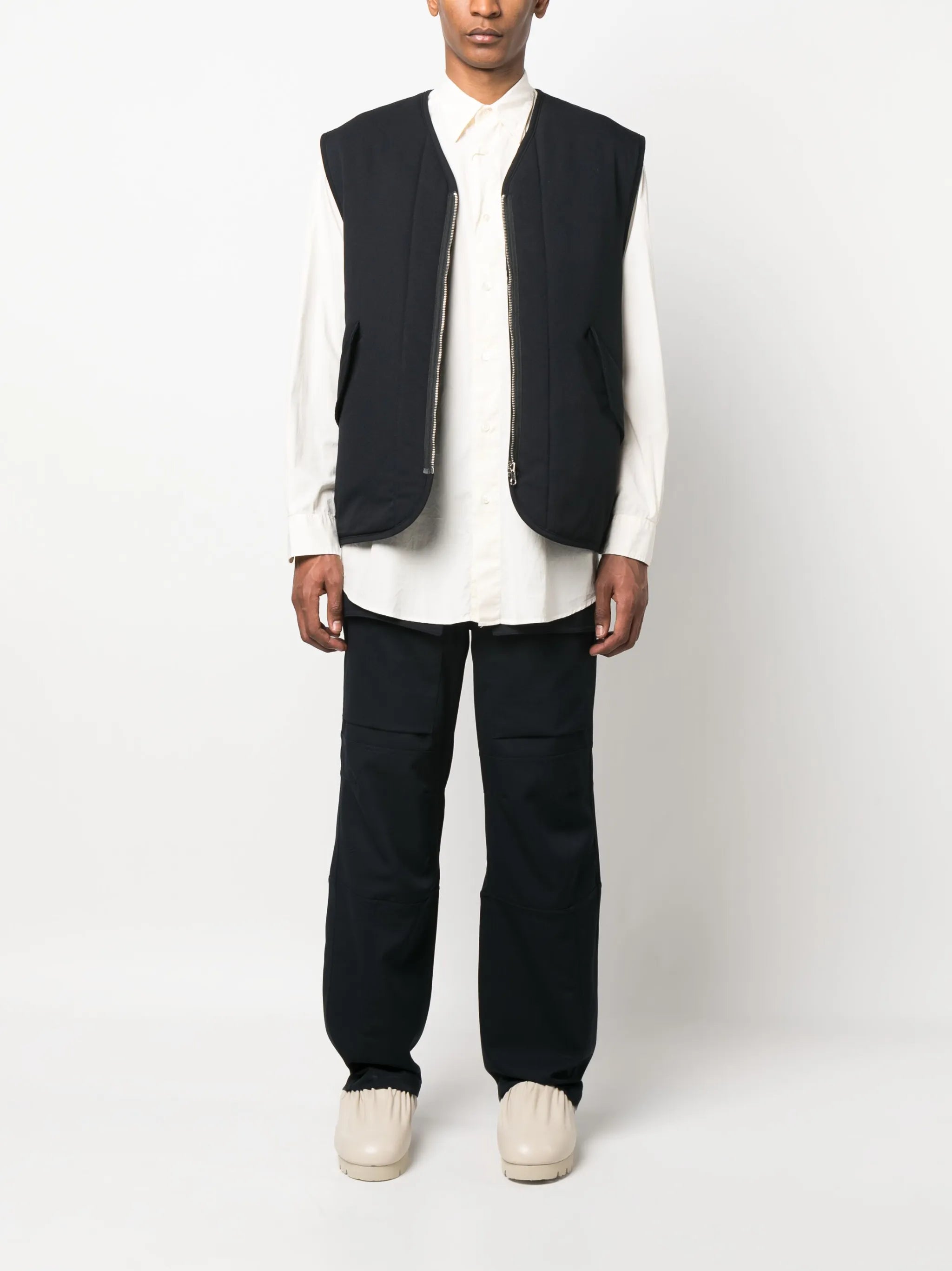 zip-up reversible gilet