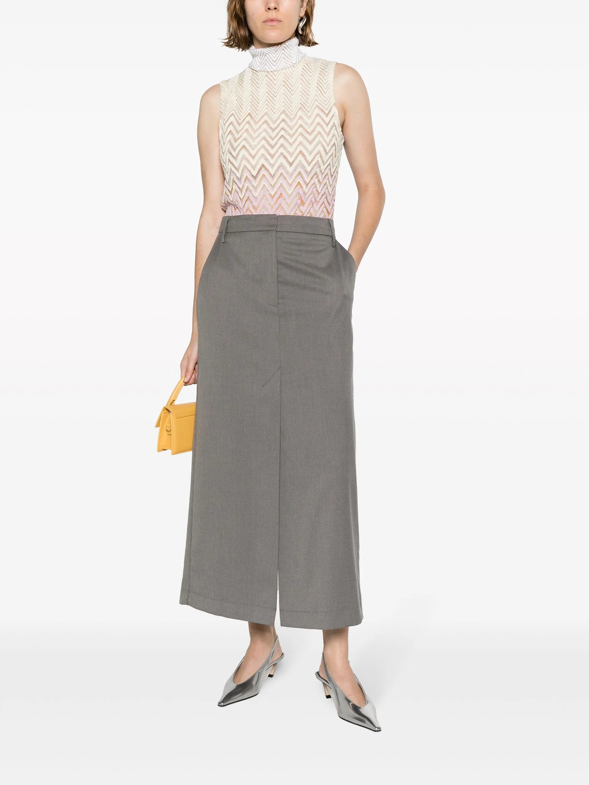 zig-zag knitted top