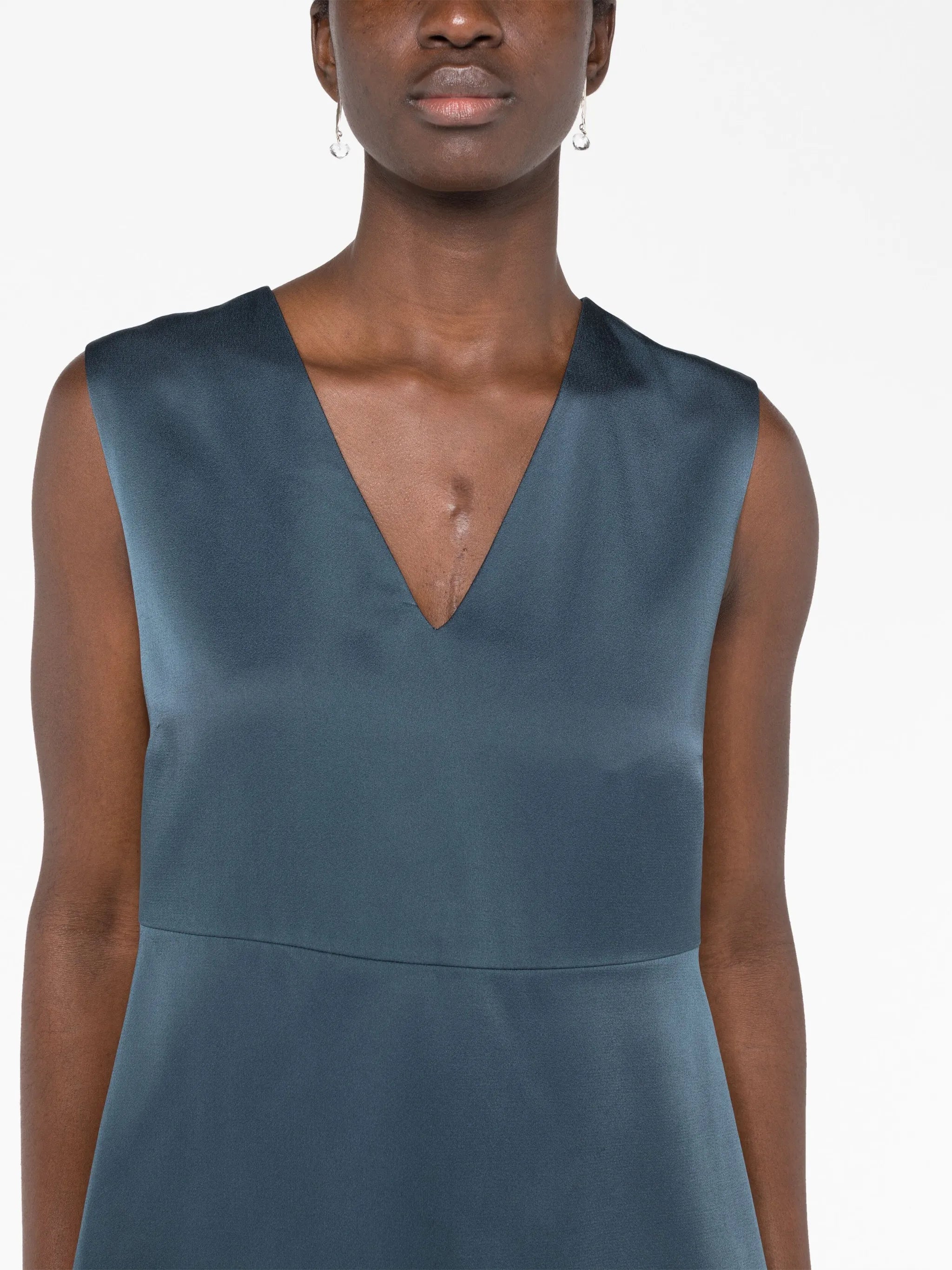V-neck tank top