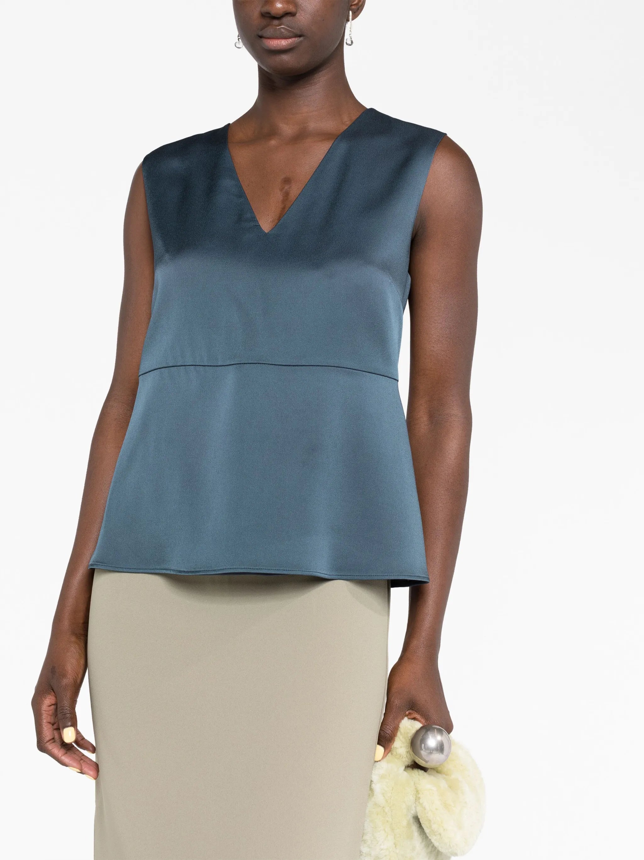 V-neck tank top