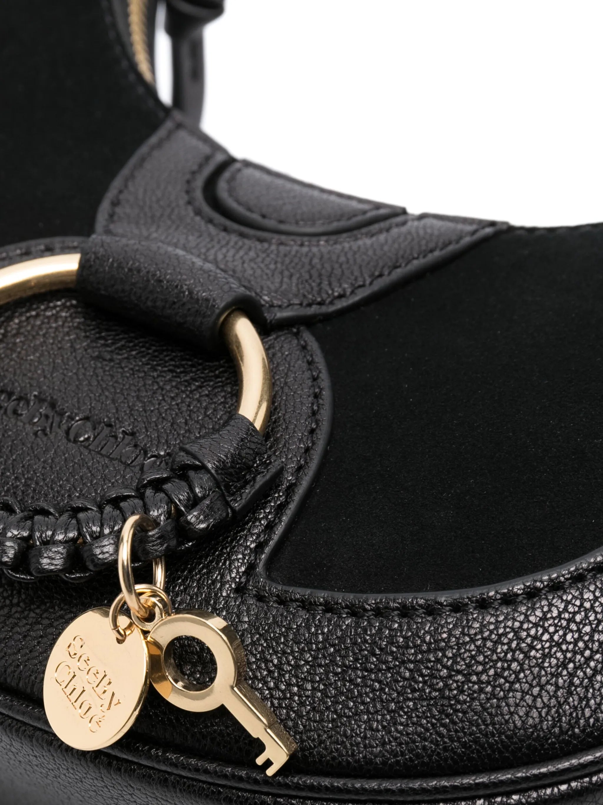 Hana curve-edge shoulder bag